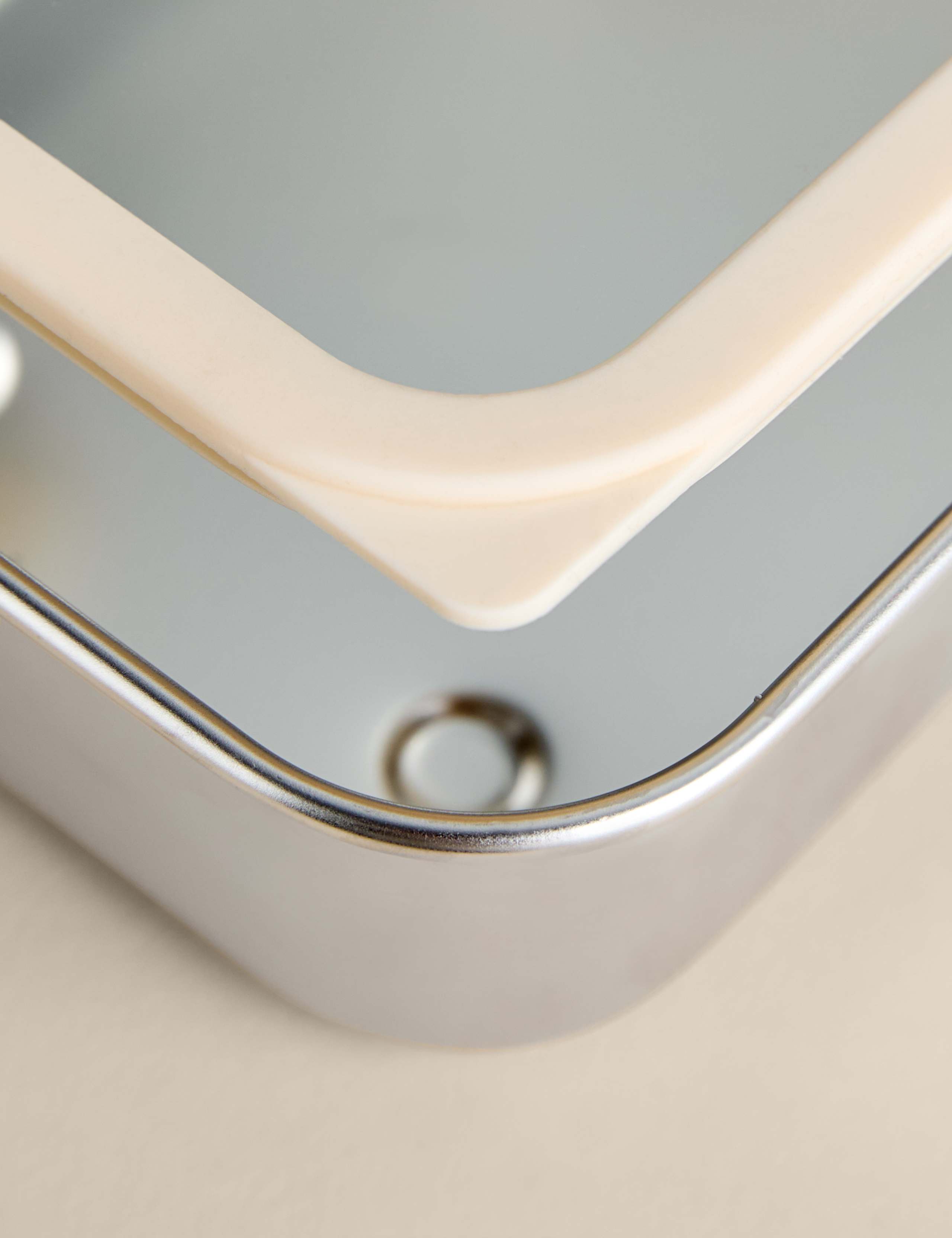 Small Stainless Steel Container With Glass Lid 3 of 5