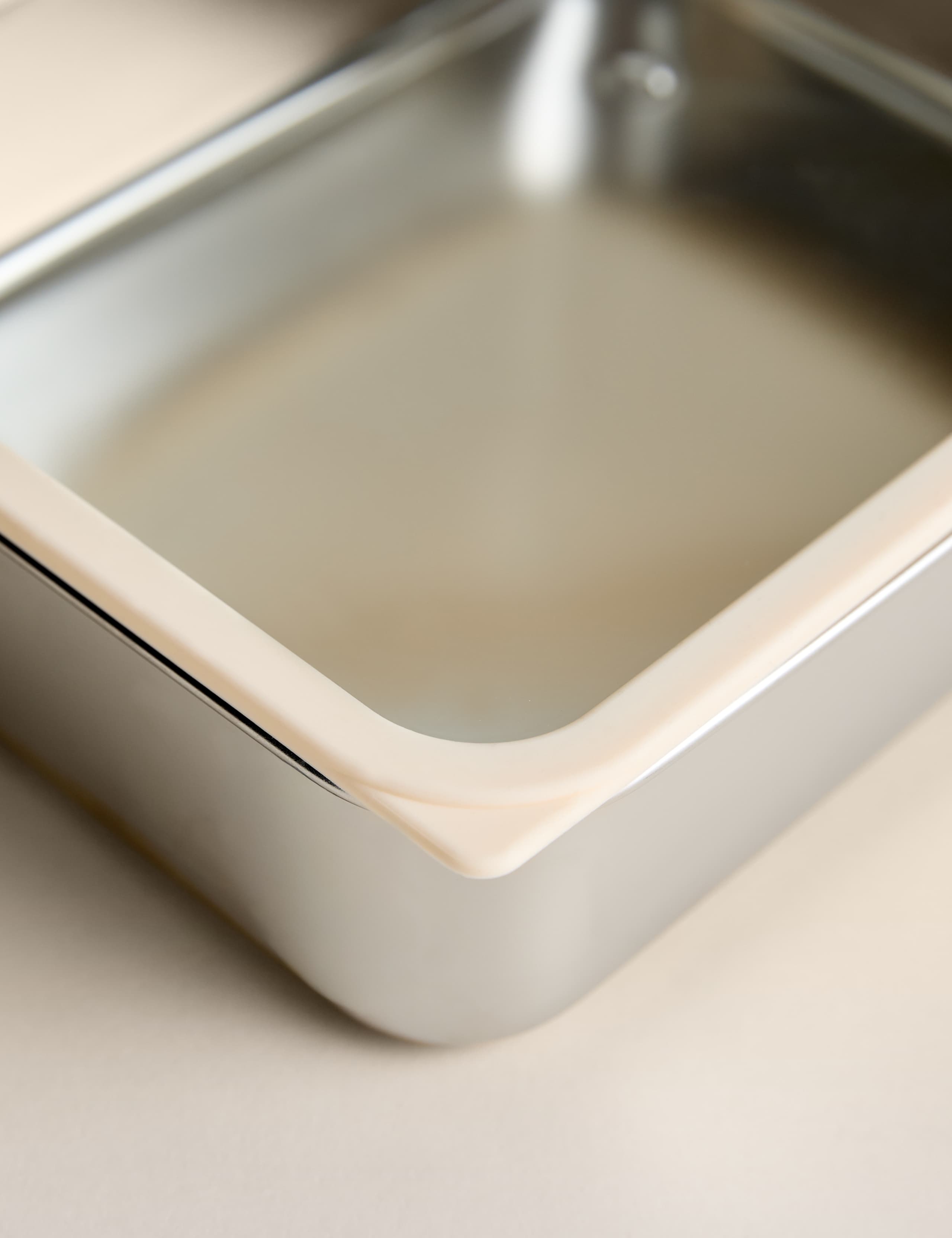 Large Stainless Steel Container With Glass Lid 3 of 4