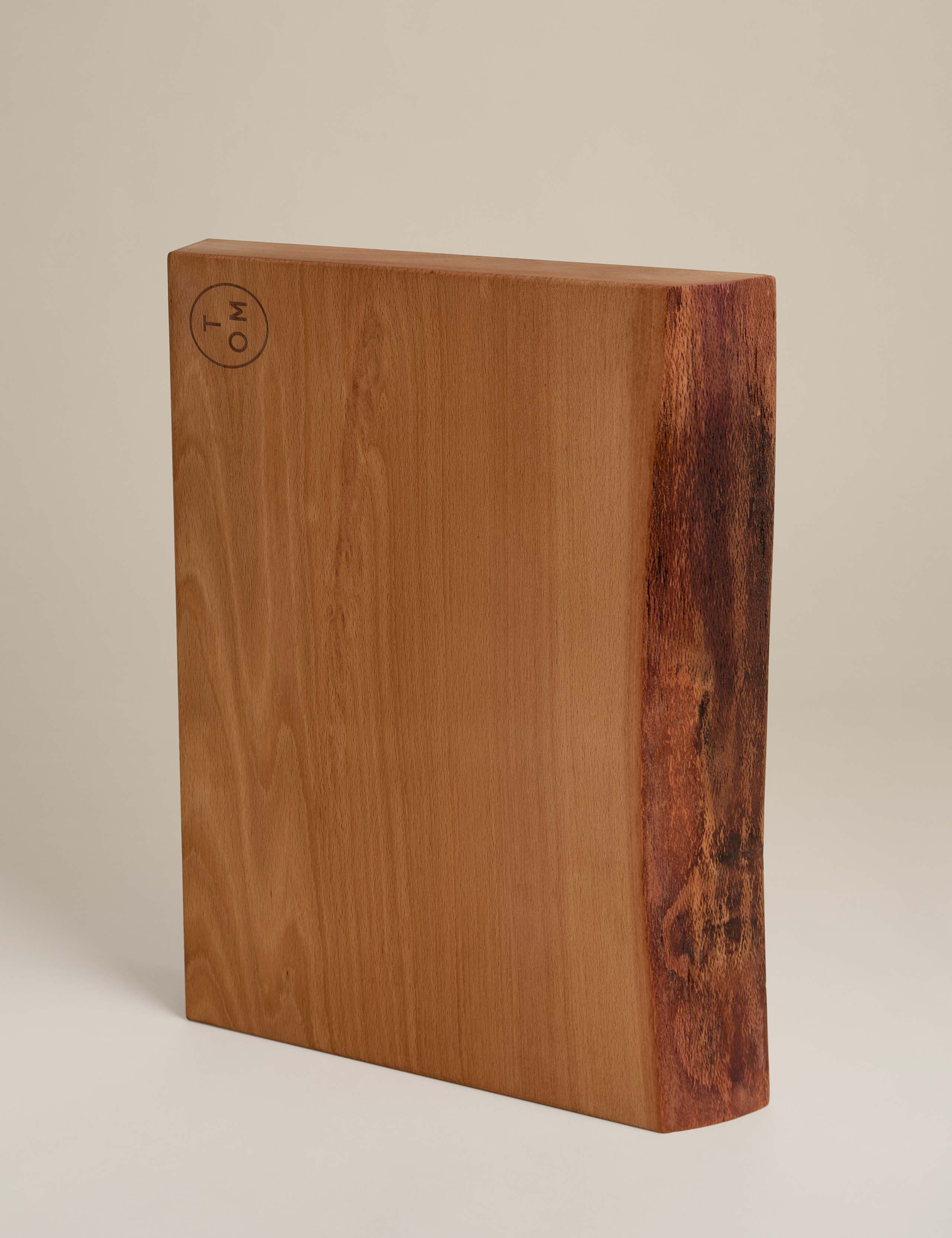 Waney Edge Wooden Chopping Board 2 of 6