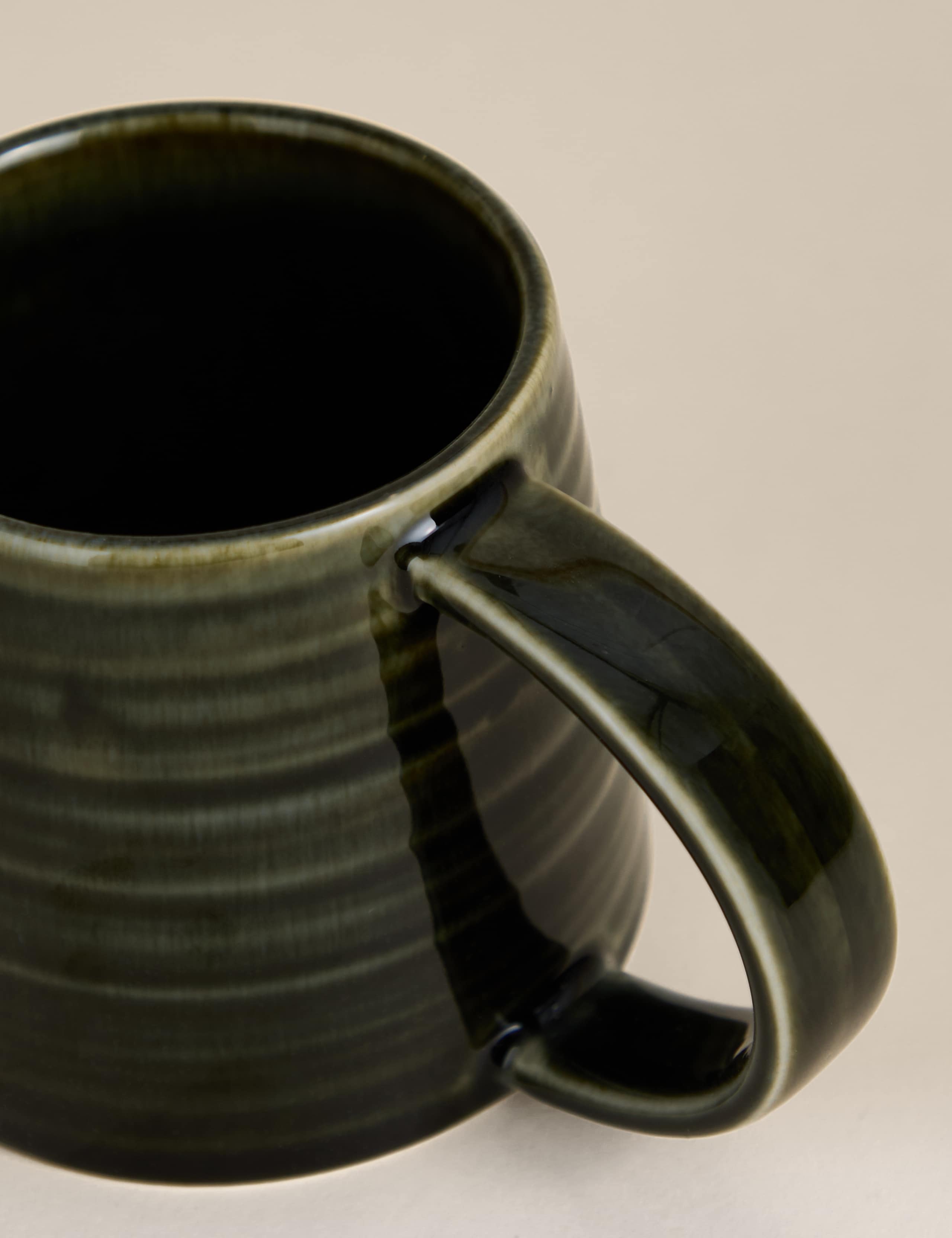 Horizontal Soft Rib Mug 3 of 3