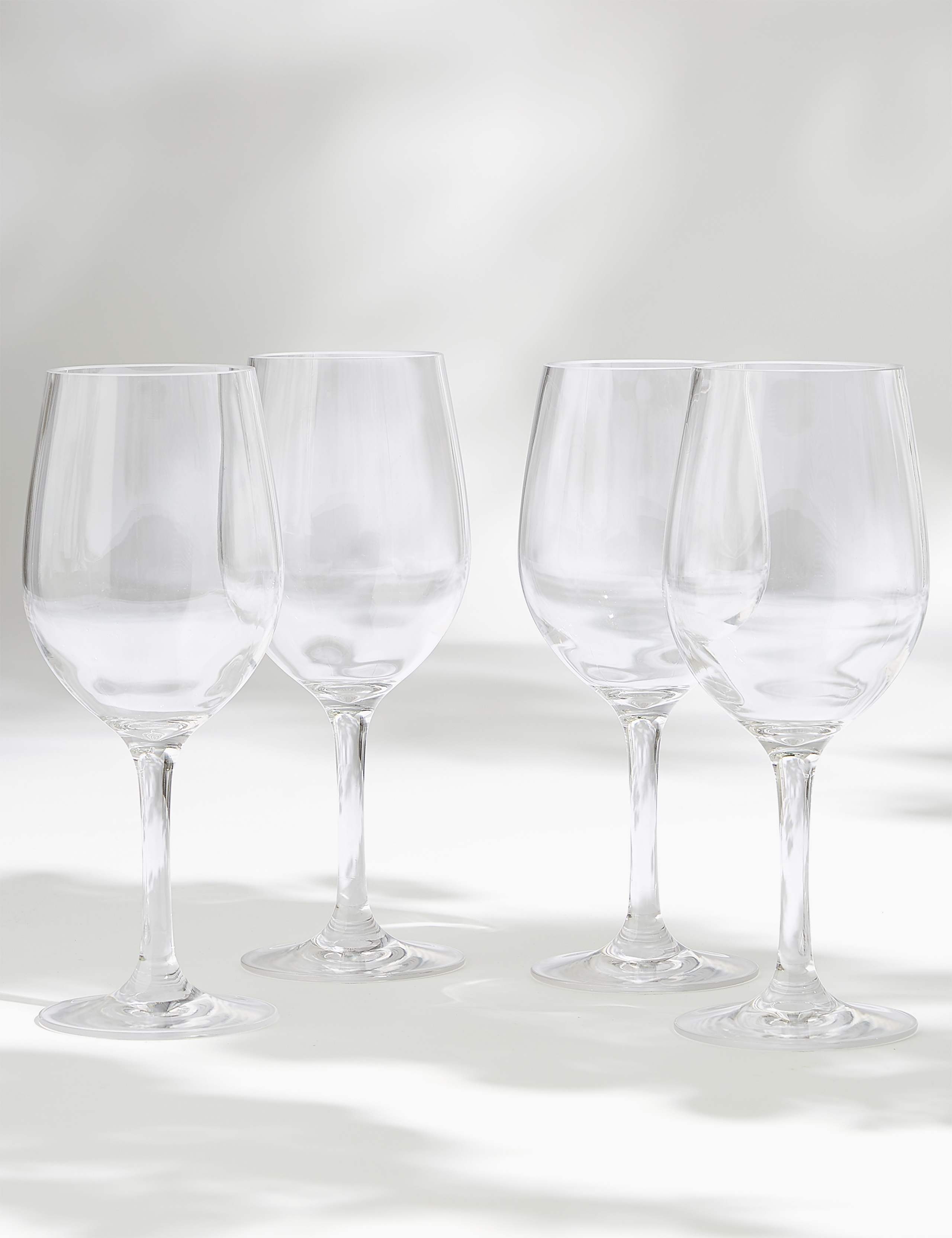 Set of 4 Picnic Wine Glasses 1 of 5