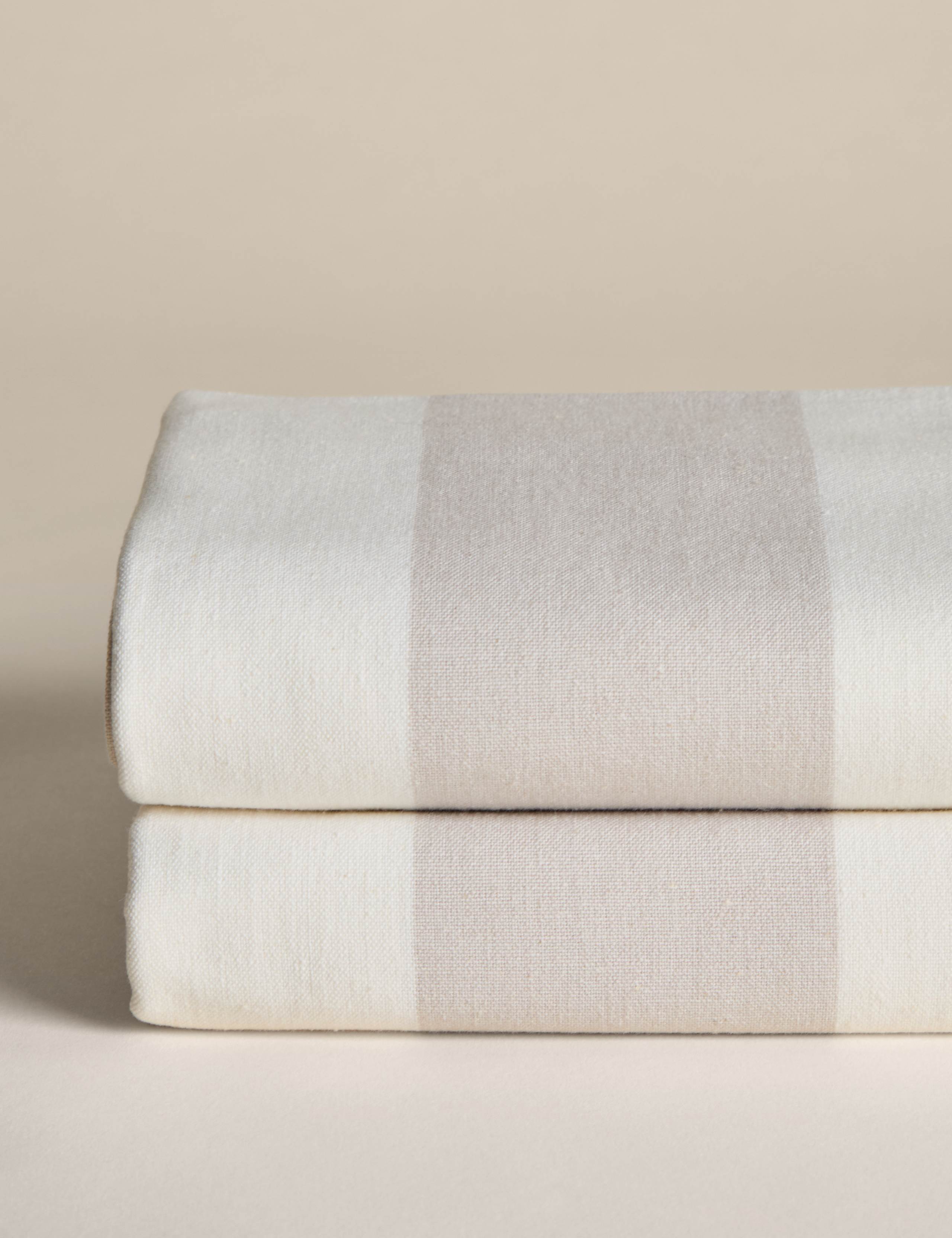 Cotton with Linen Wide Stripe Tablecloth 3 of 4