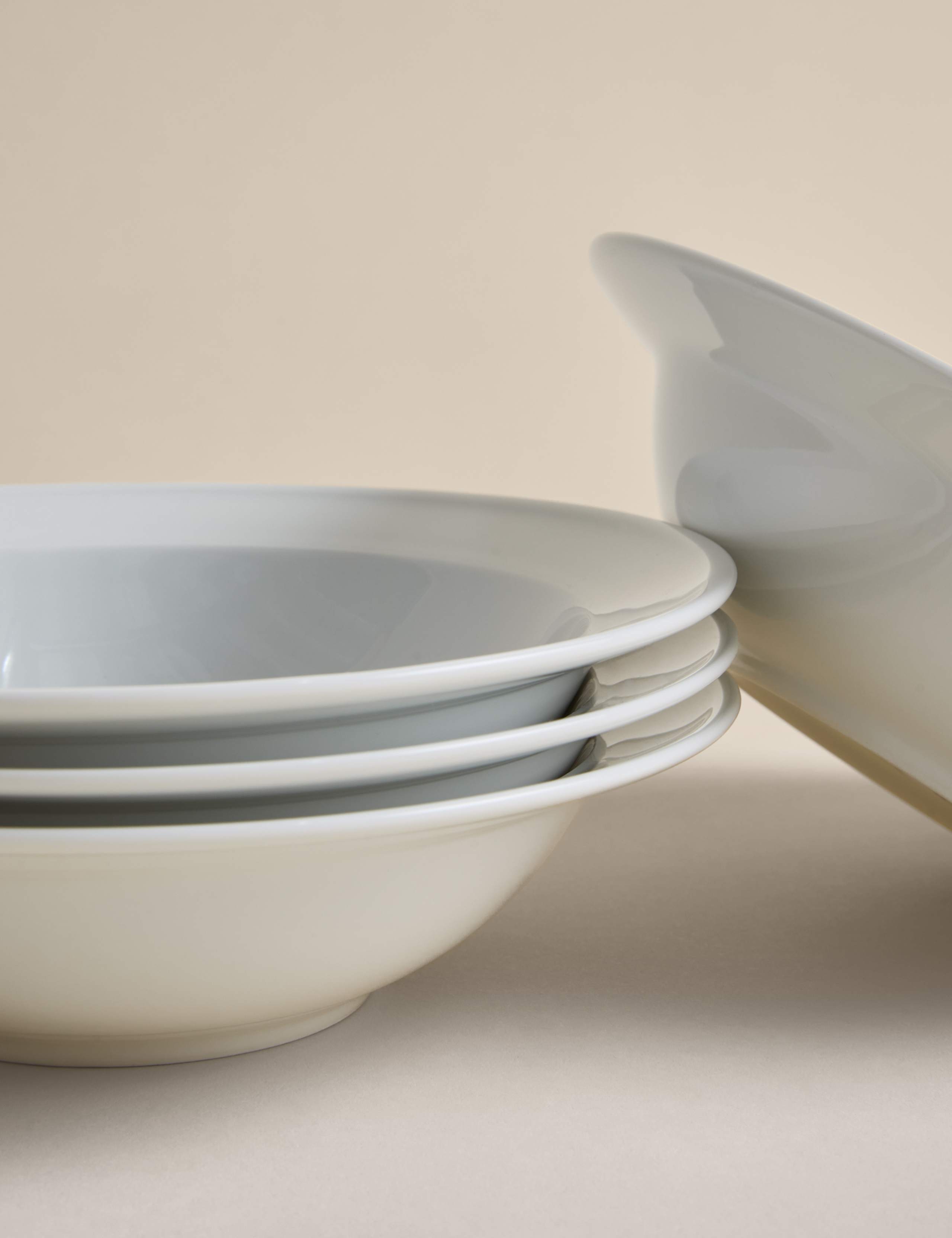 12 Piece Burford Porcelain Dinner Set 3 of 5