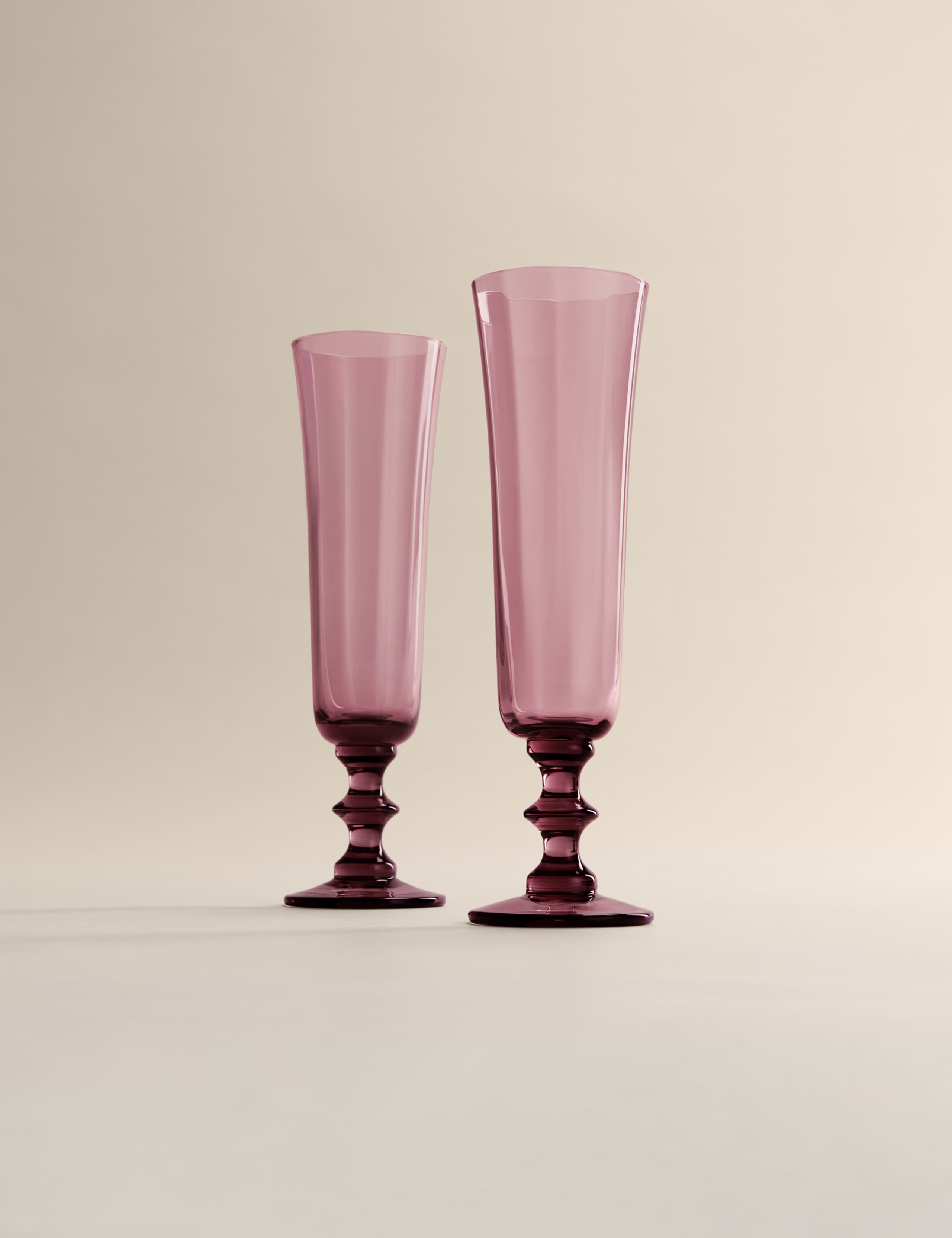 Set of 2 Etoile Champagne Flutes 3 of 5