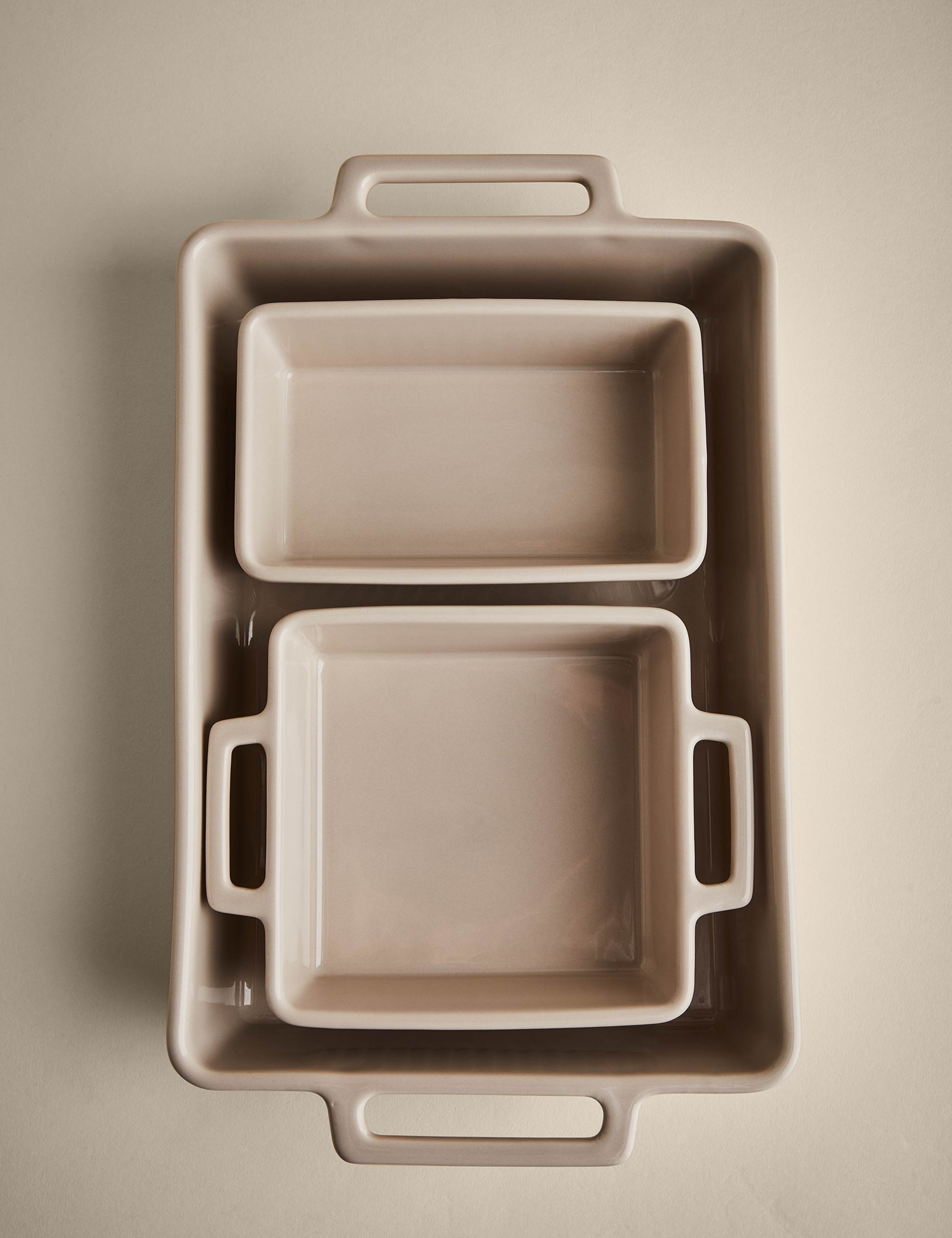 Set of 3 Nesting Ceramic Oven Dishes 3 of 7
