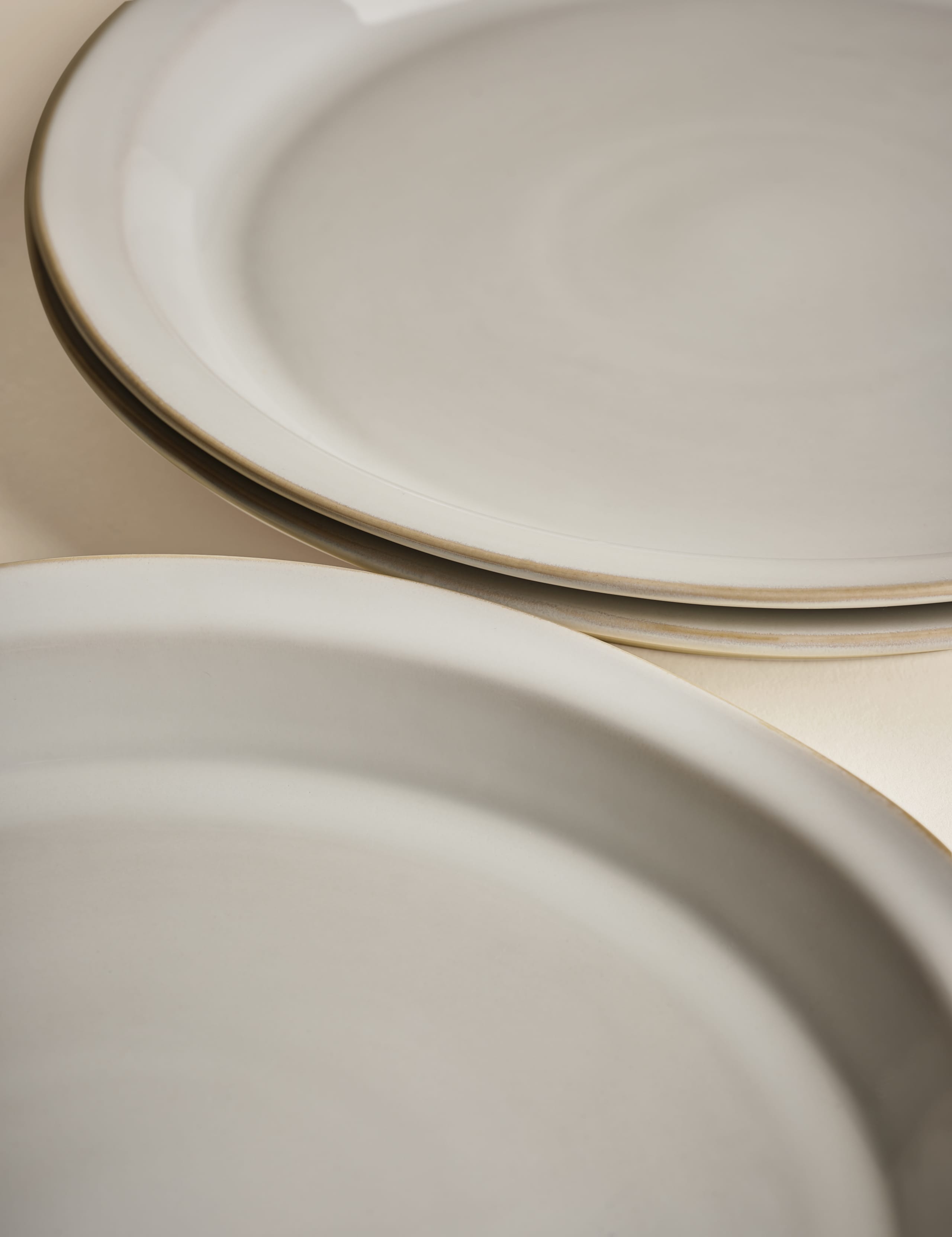 Set of 4 Country Collection Plates 5 of 7