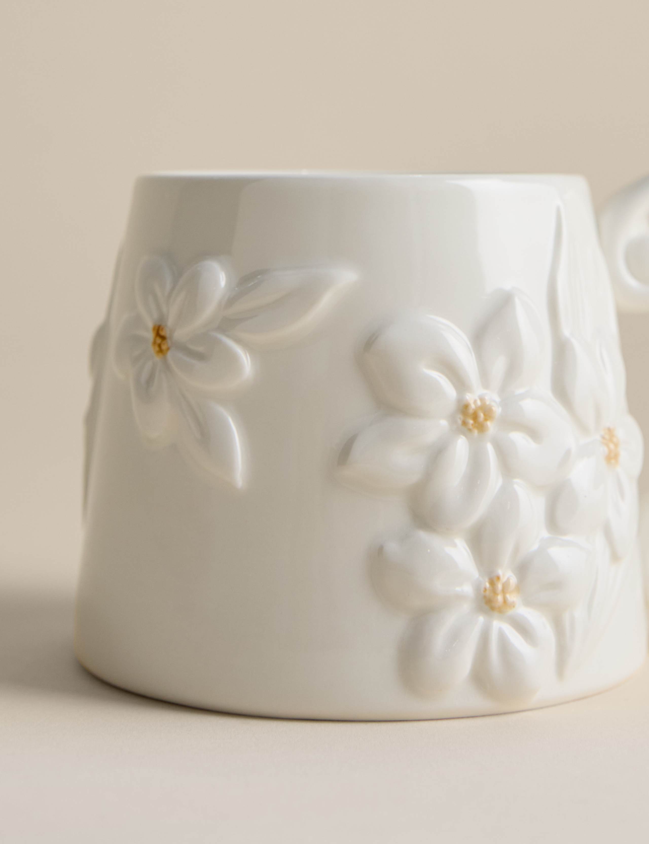 3D Flower Mug 2 of 3