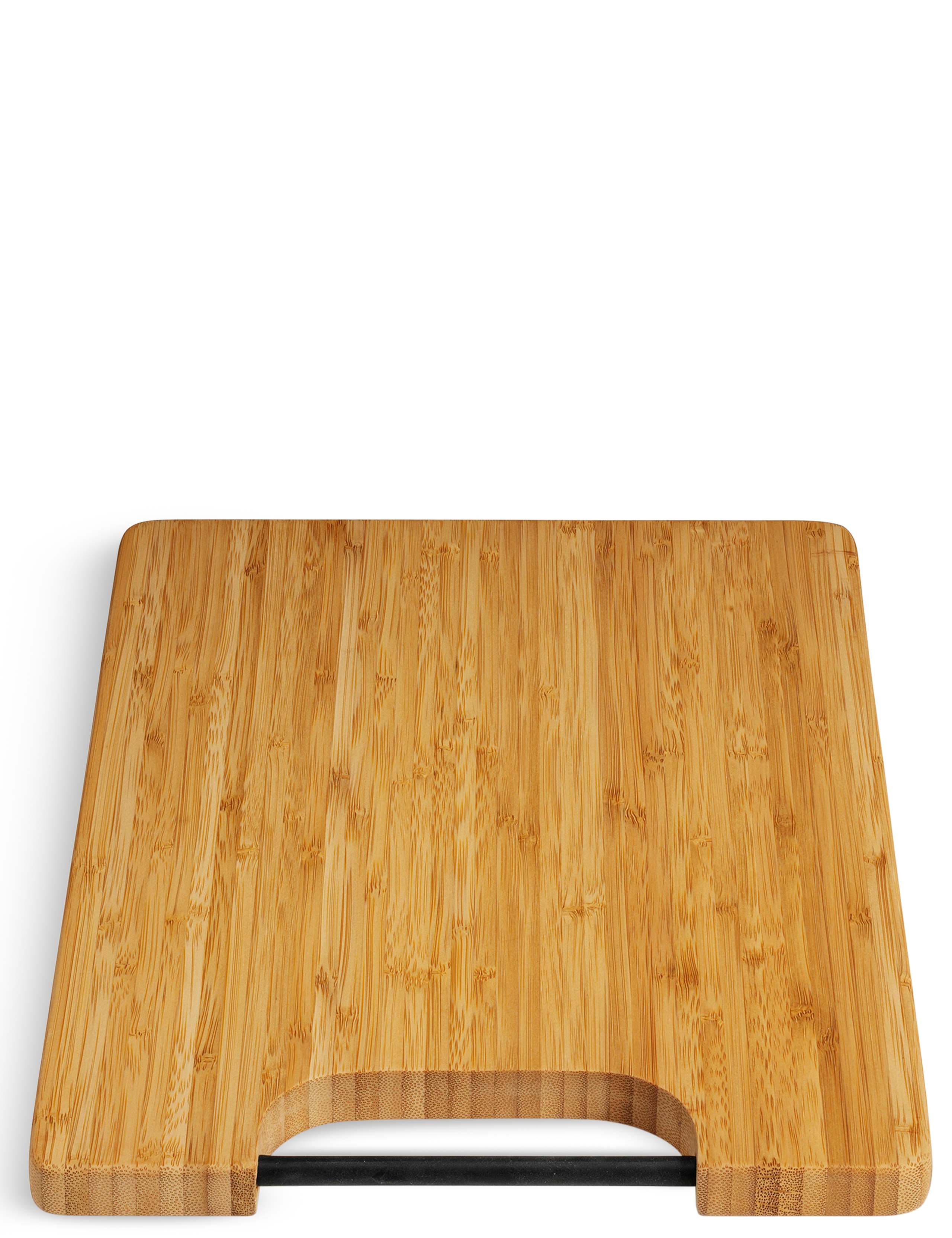 Bamboo Chopping Board with Silicon Rod Handle 1 of 3