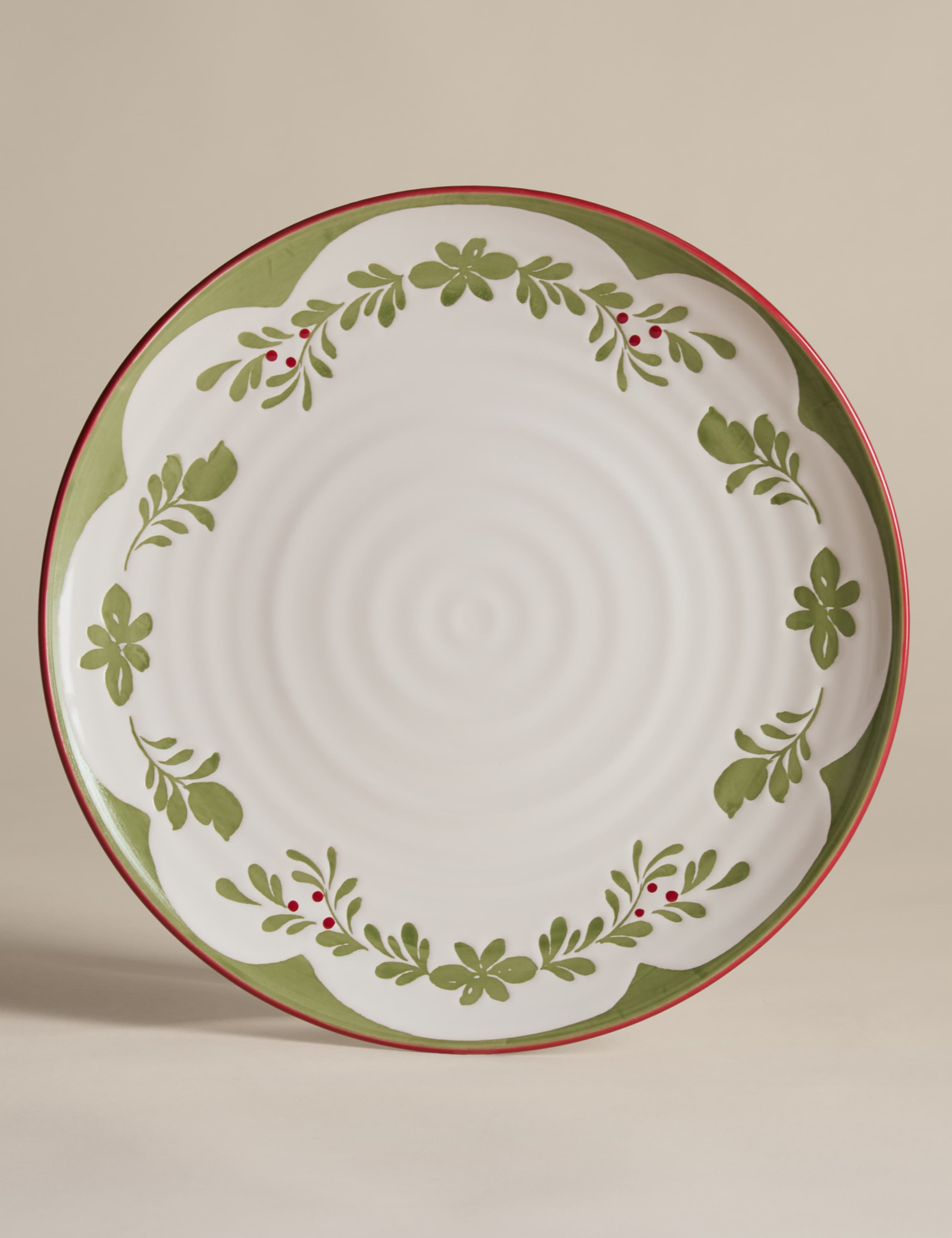 Set of 4 Winter Foliage Dinner Plates 2 of 6
