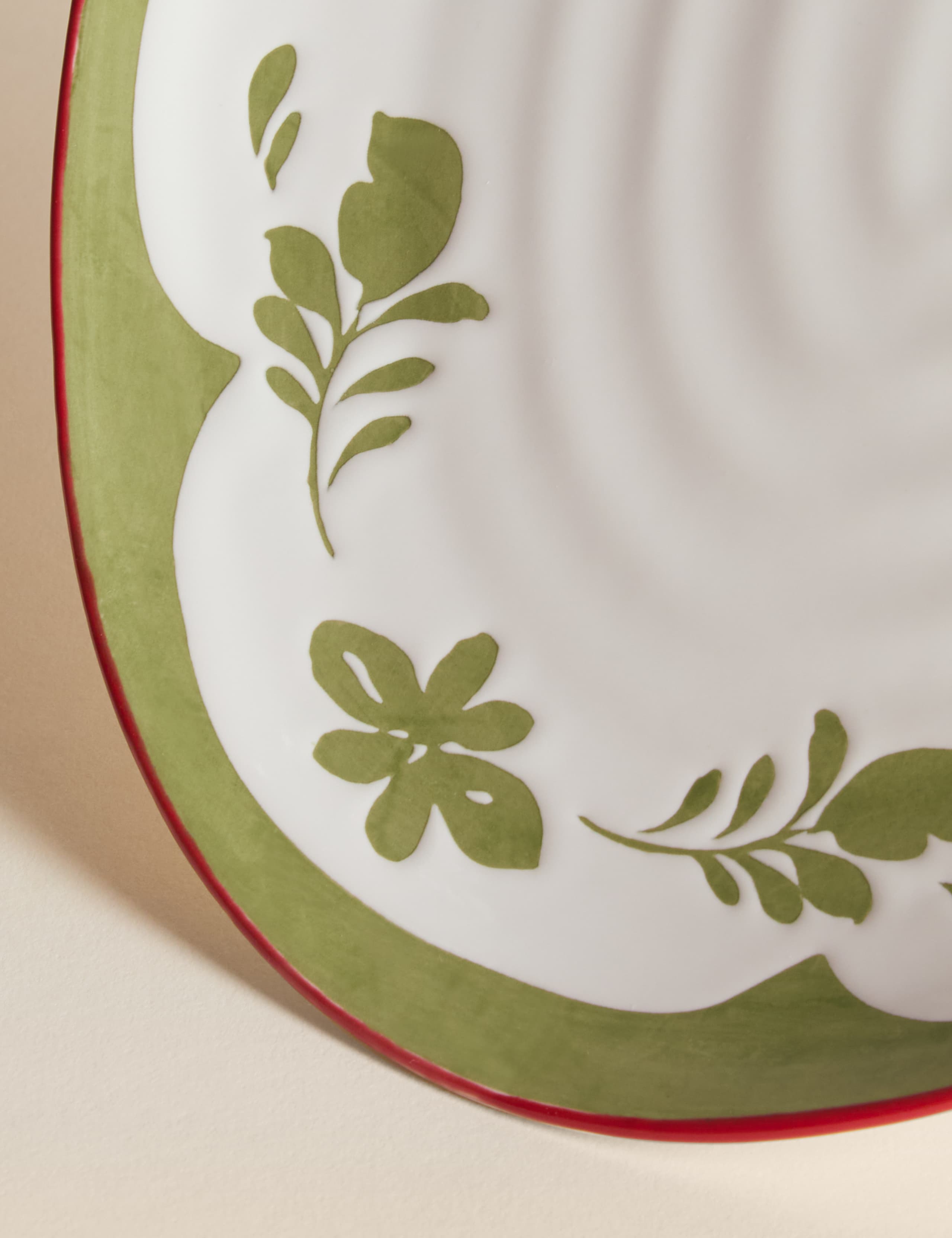 Winter Foliage Platter 4 of 5