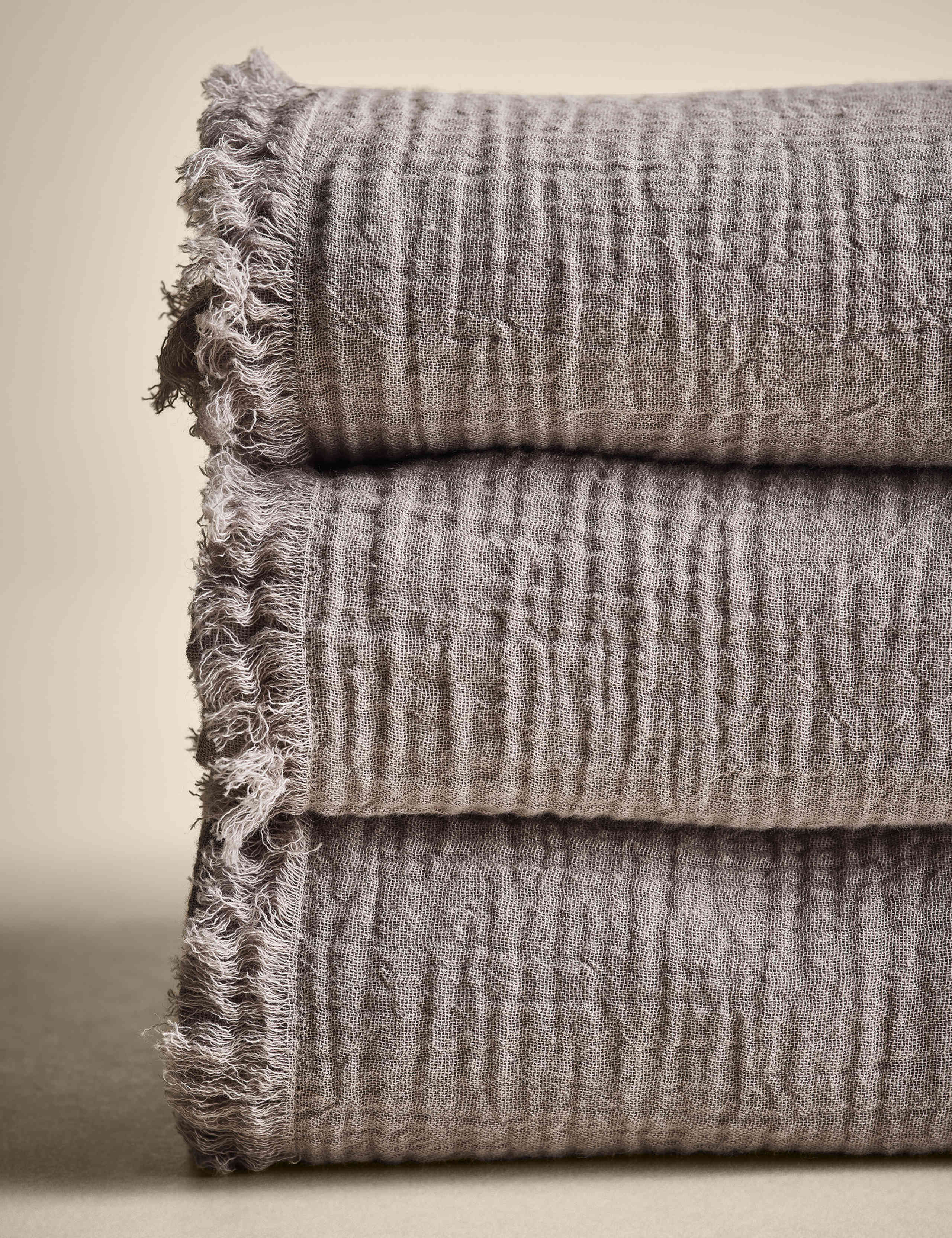 Pure Cotton Frayed Edge Muslin Tablecloth 2 of 7