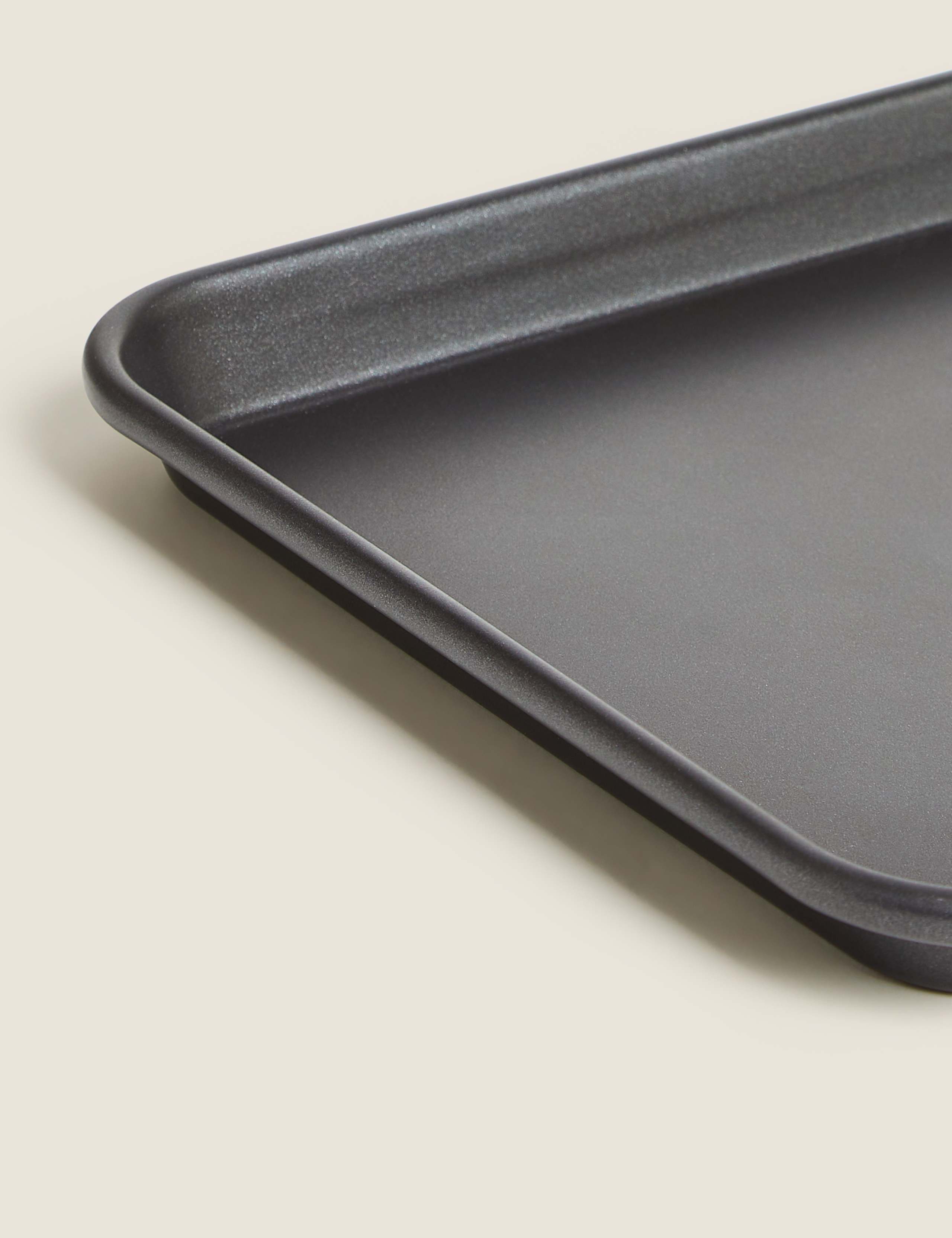 Aluminised Steel 39cm Oven Tray 2 of 4