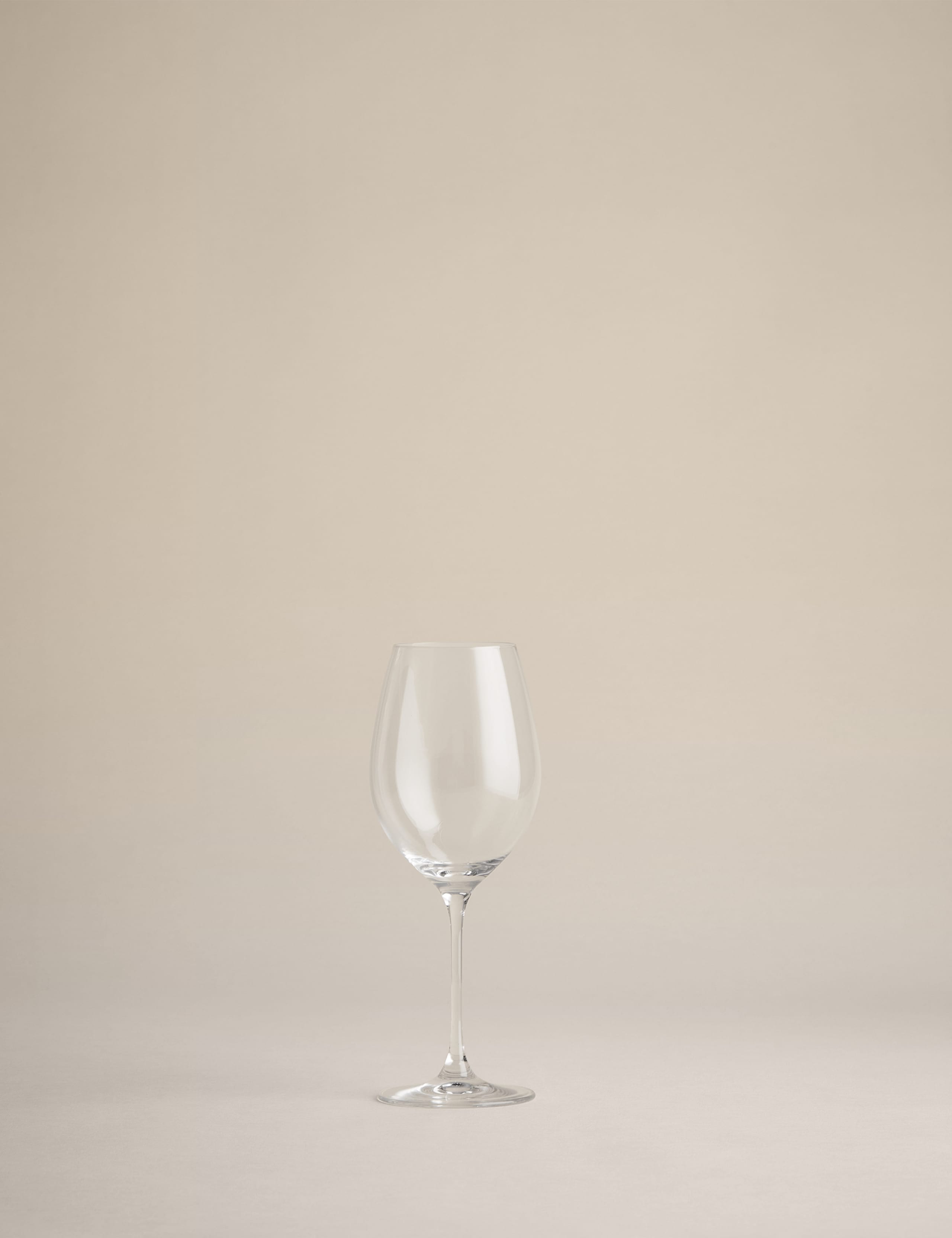 Set of 4 Maxim Red Wine Glasses 3 of 6