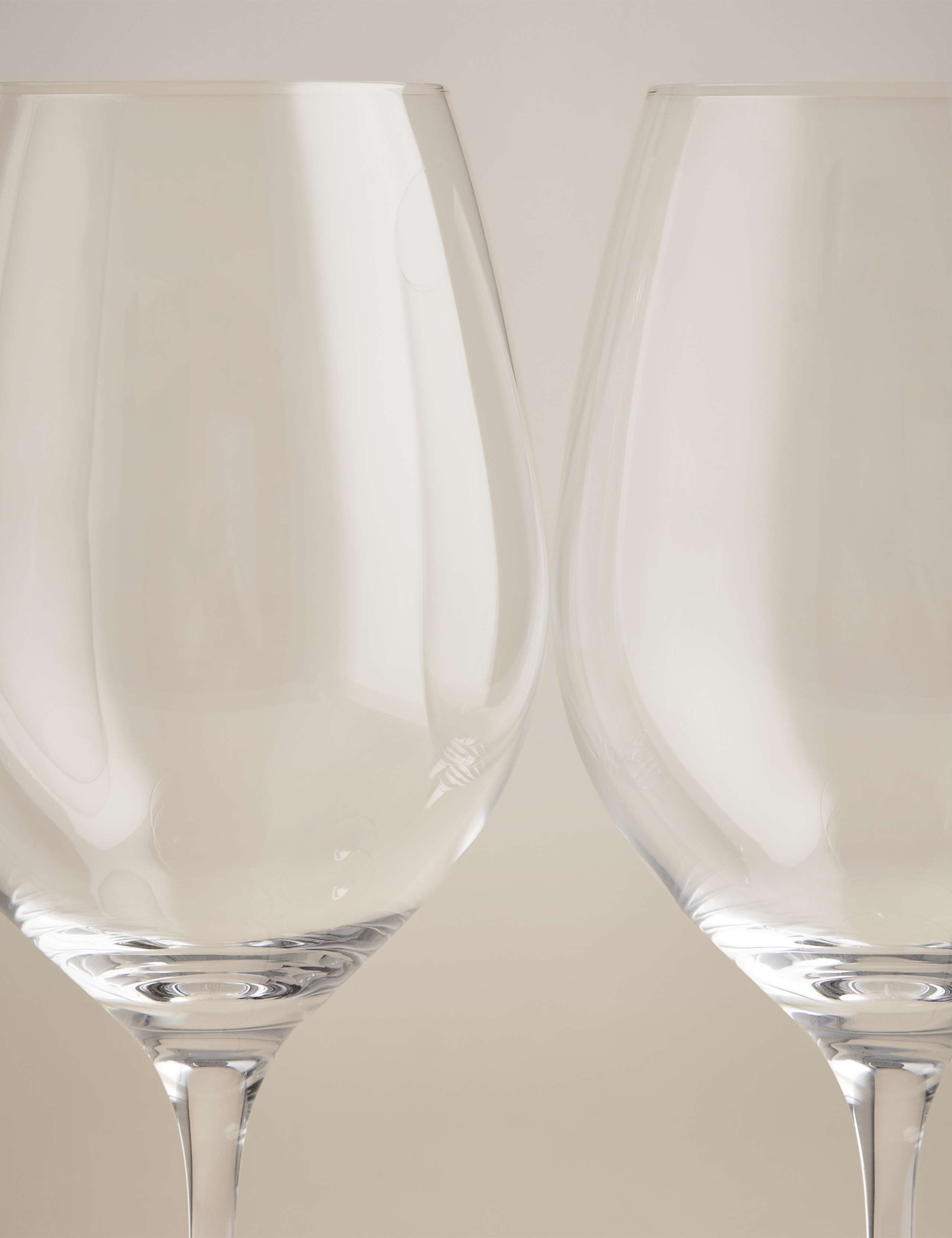 Set of 4 Maxim Red Wine Glasses 6 of 6