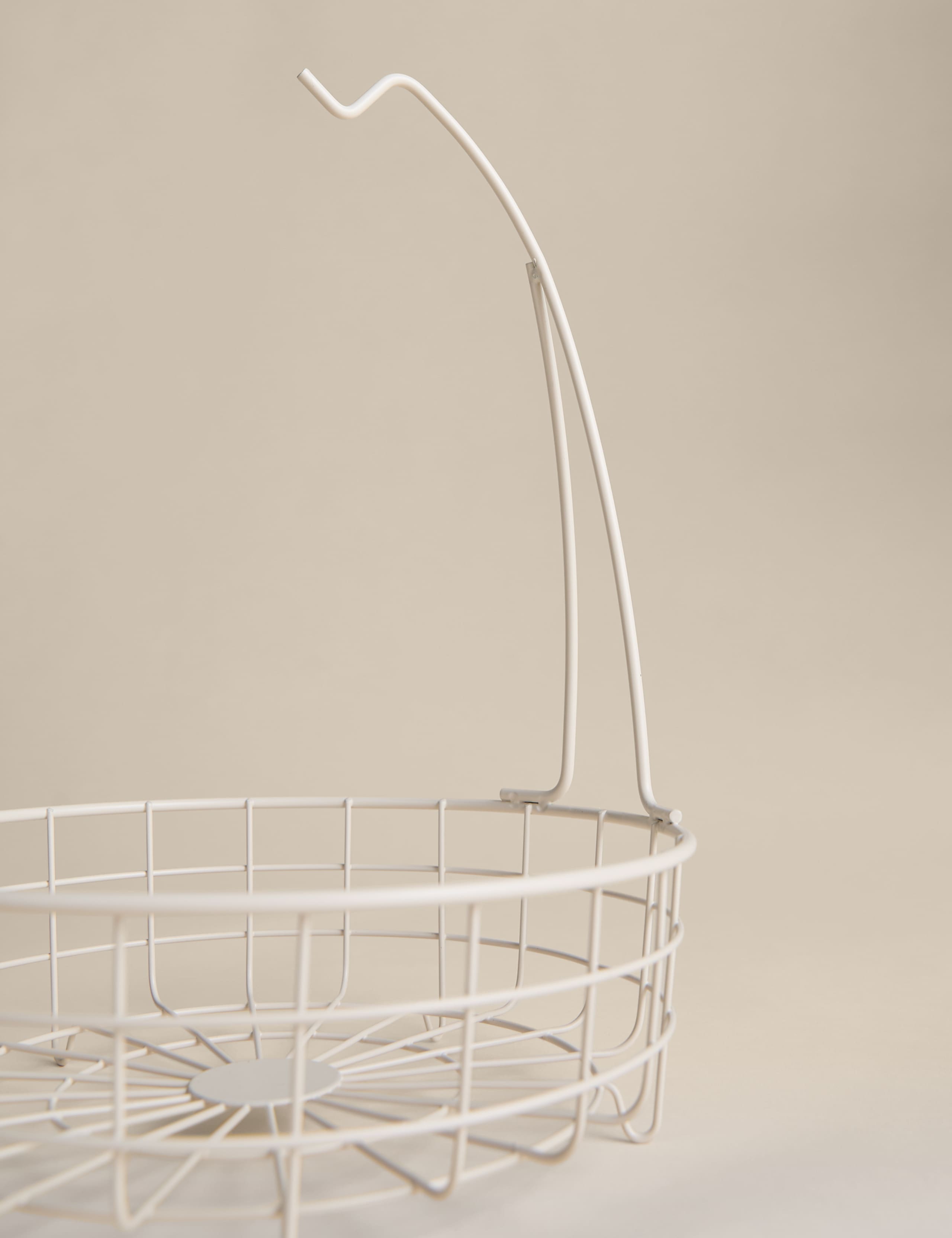 Wire Fruit Basket 3 of 4