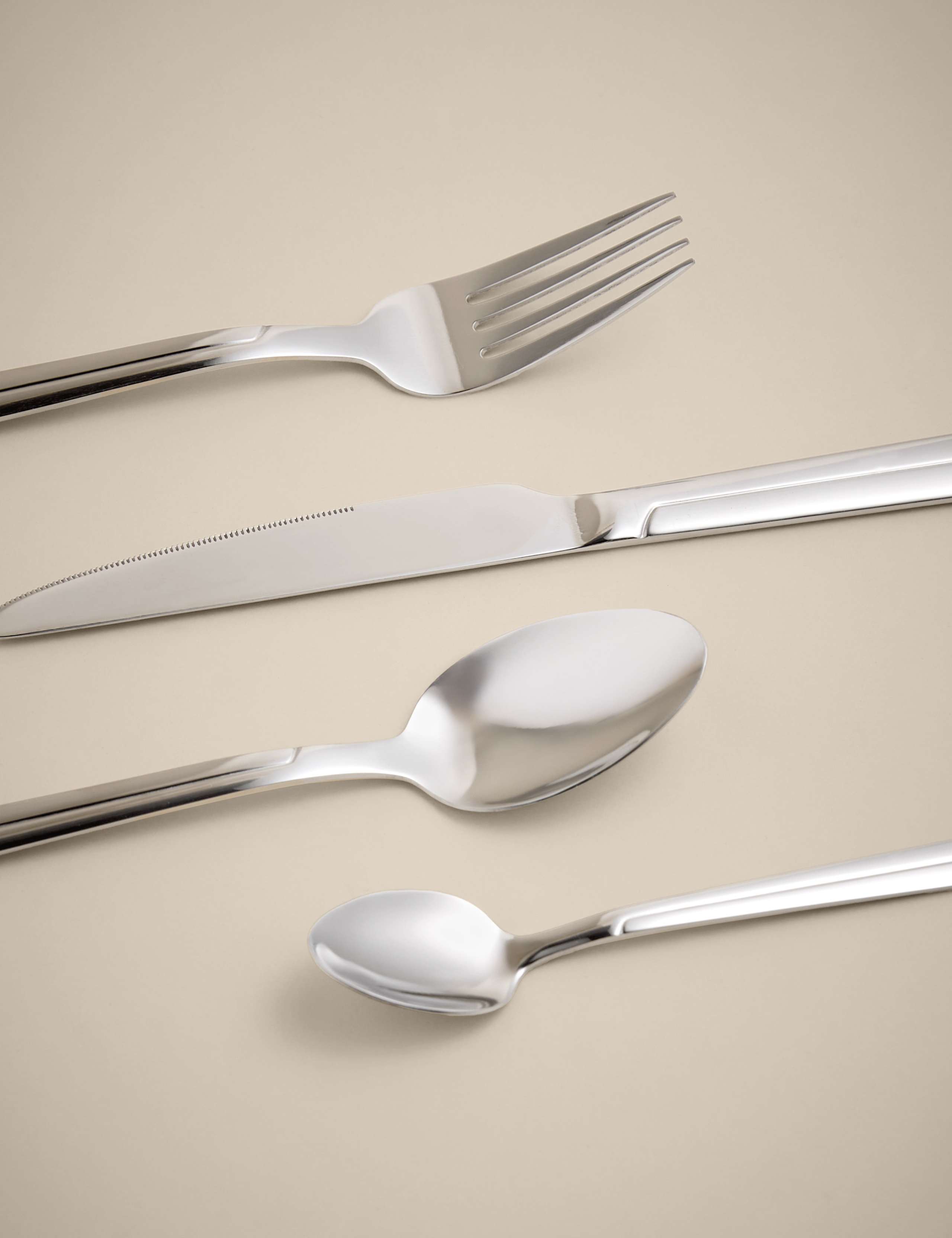 16 Piece Essential Cutlery Set 2 of 4
