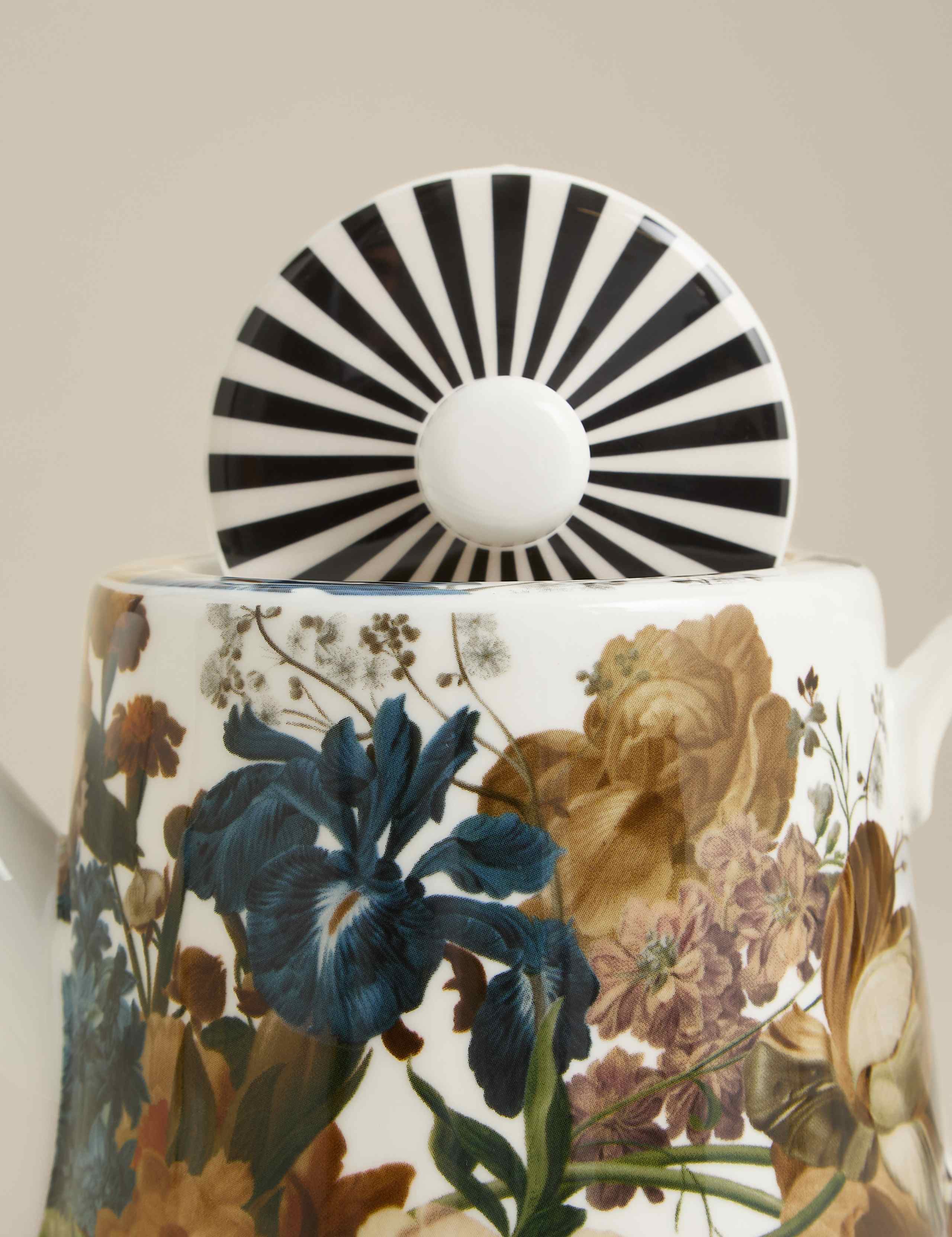 Bloom Floral Teapot 3 of 4