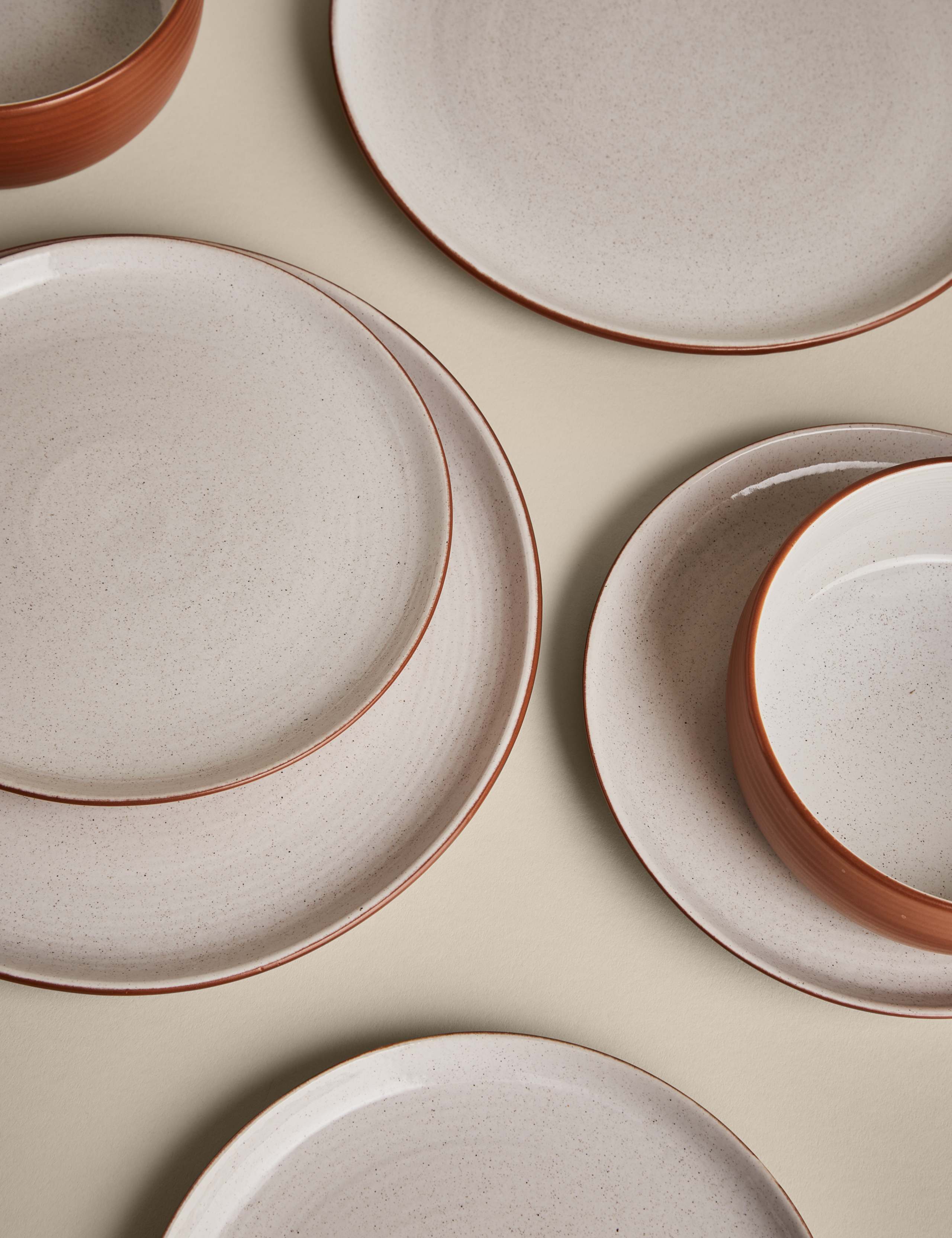 12 Piece Michigan Dinner Set 5 of 6