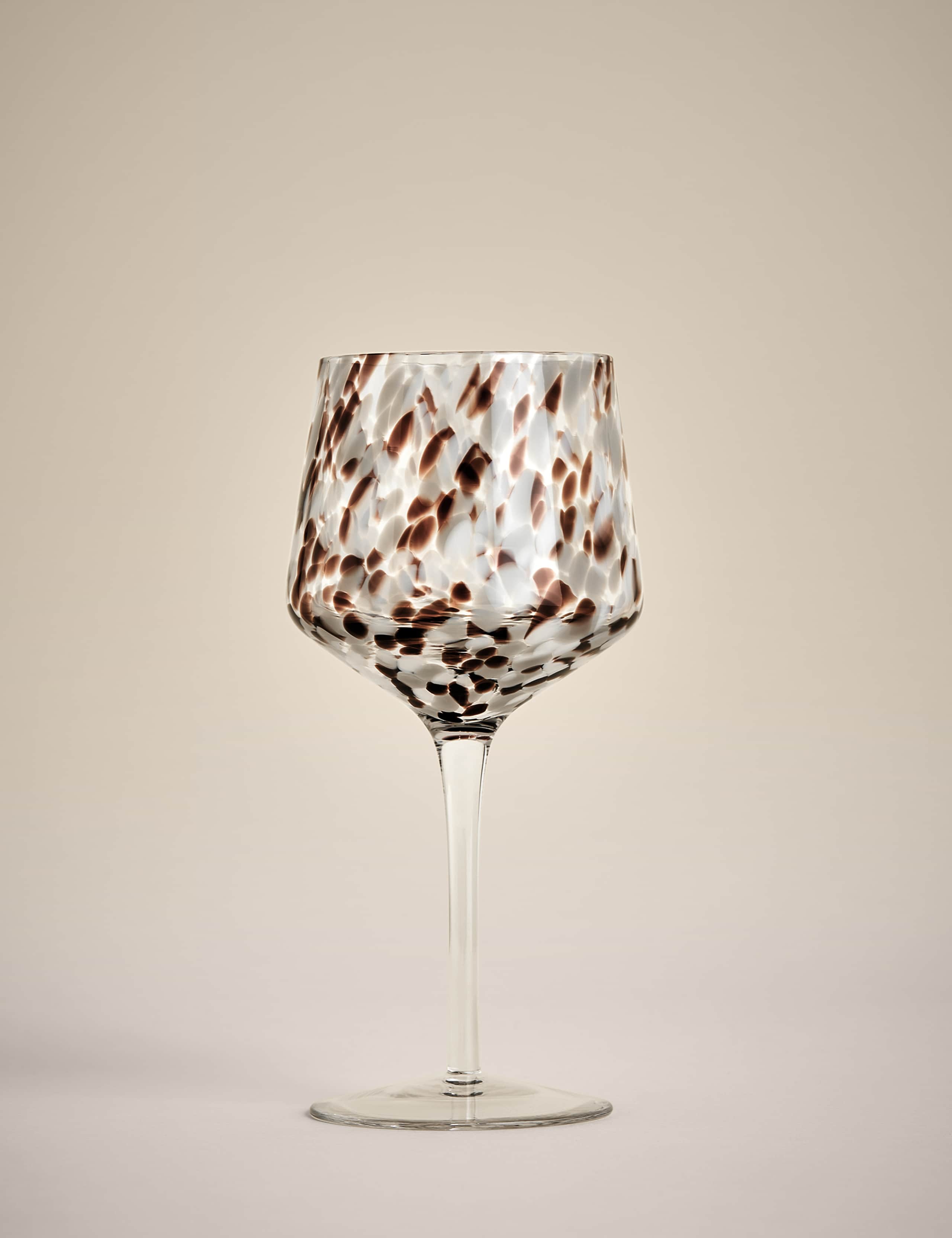 Set of 2 Speckled Wine Glasses 2 of 4