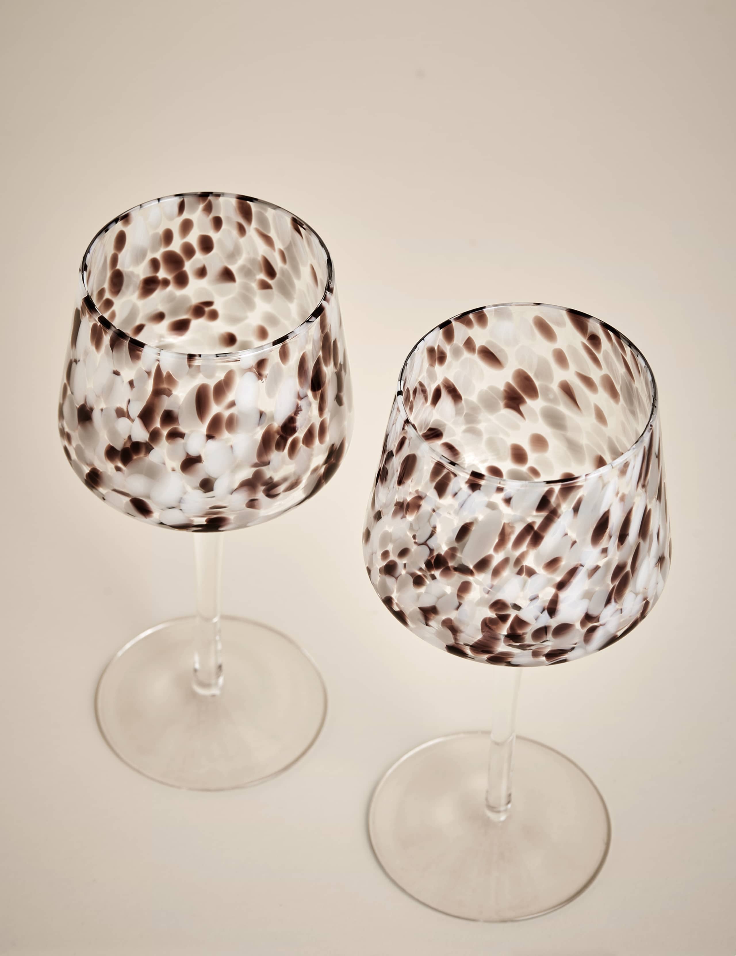 Set of 2 Speckled Wine Glasses 4 of 4