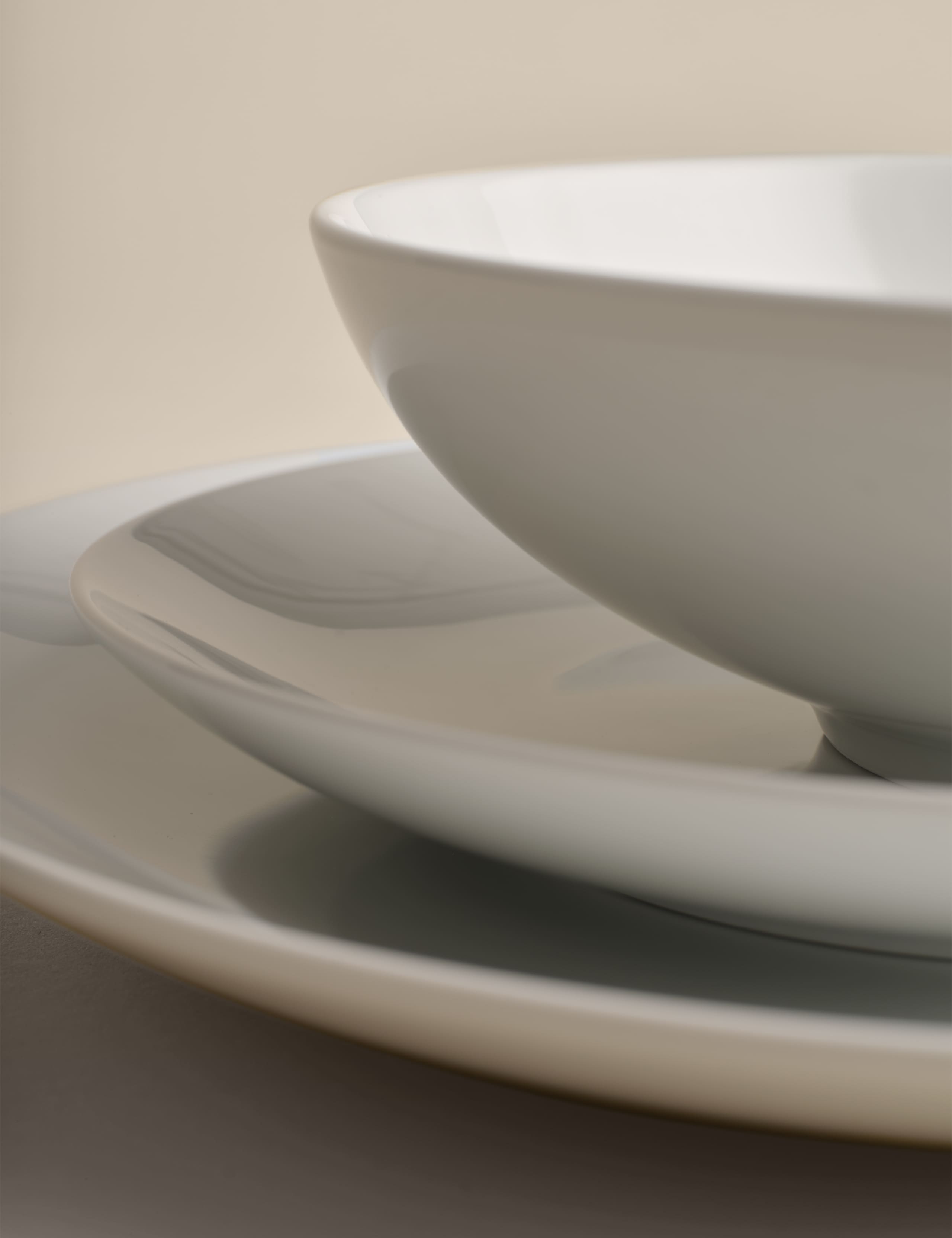 12 Piece Maxim Coupe Dinner Set 2 of 5