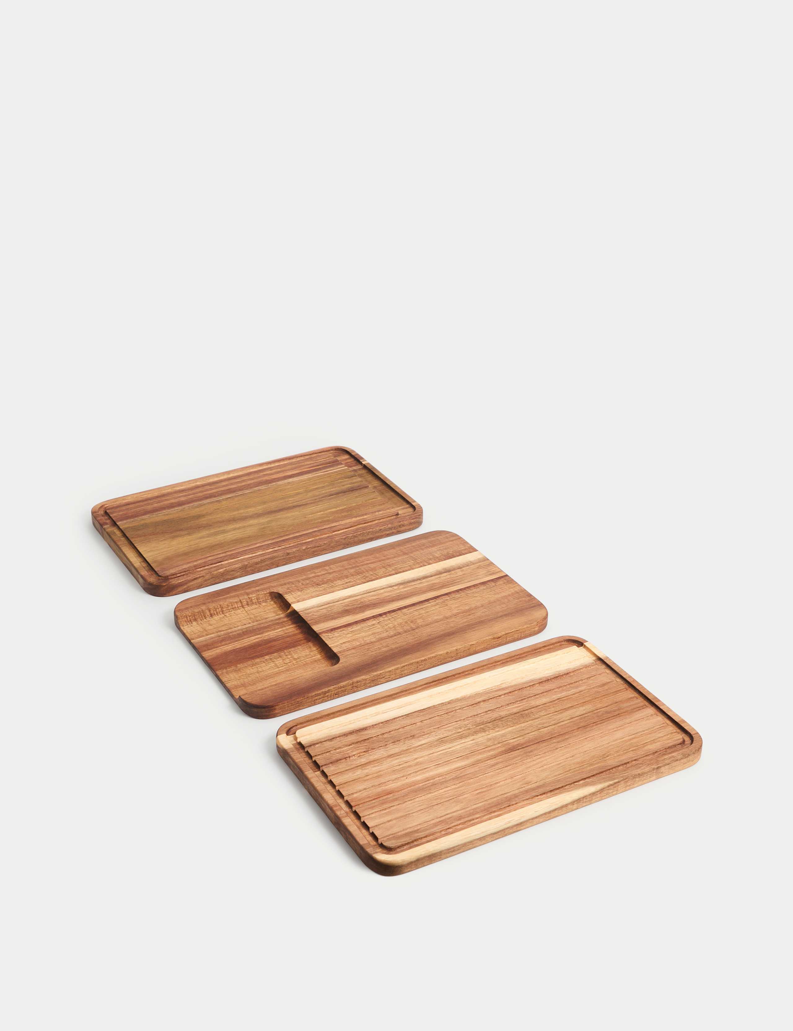 Set of 3 Wooden Chopping Boards 3 of 4