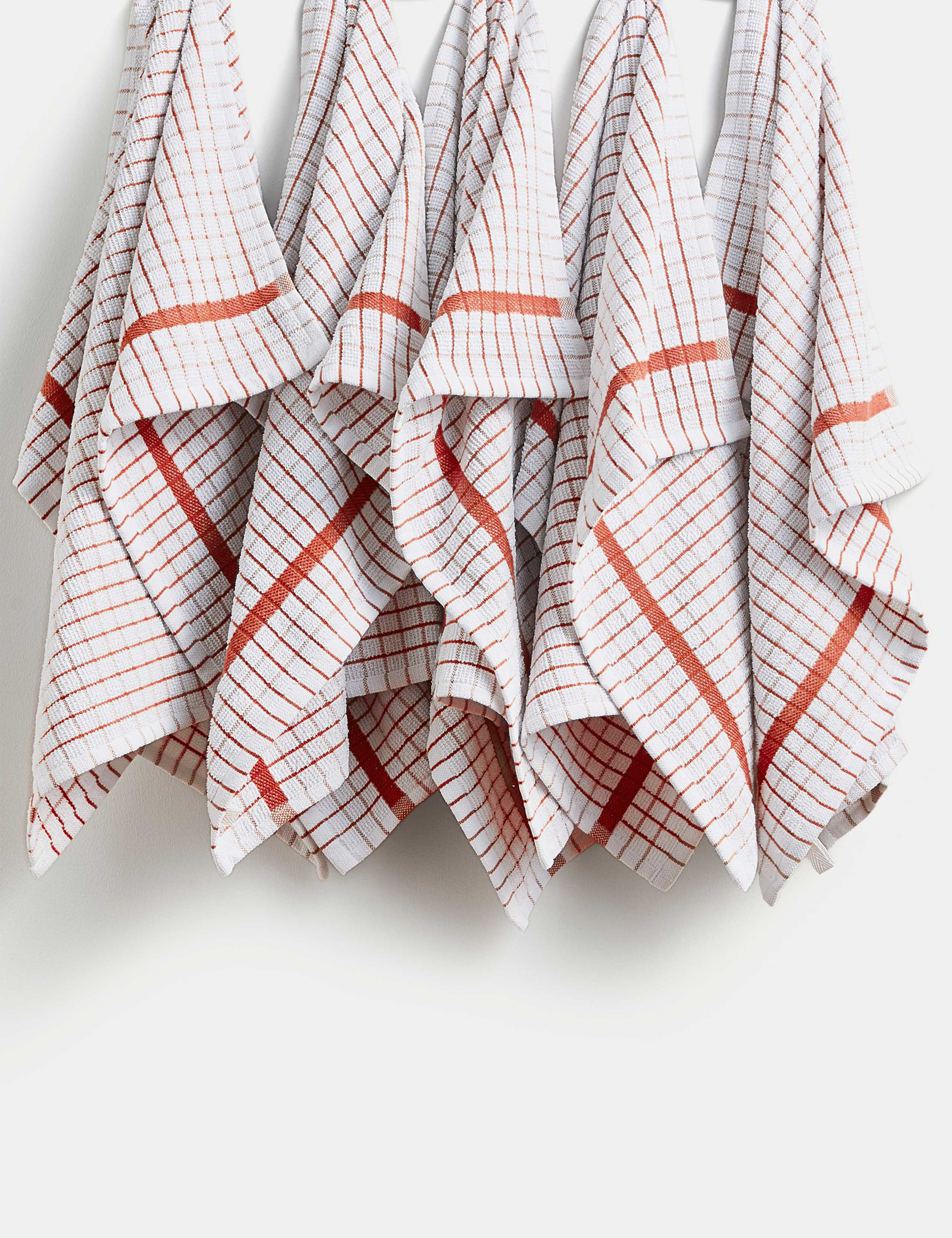 Set of 5 Checked Terry Tea Towels 2 of 3