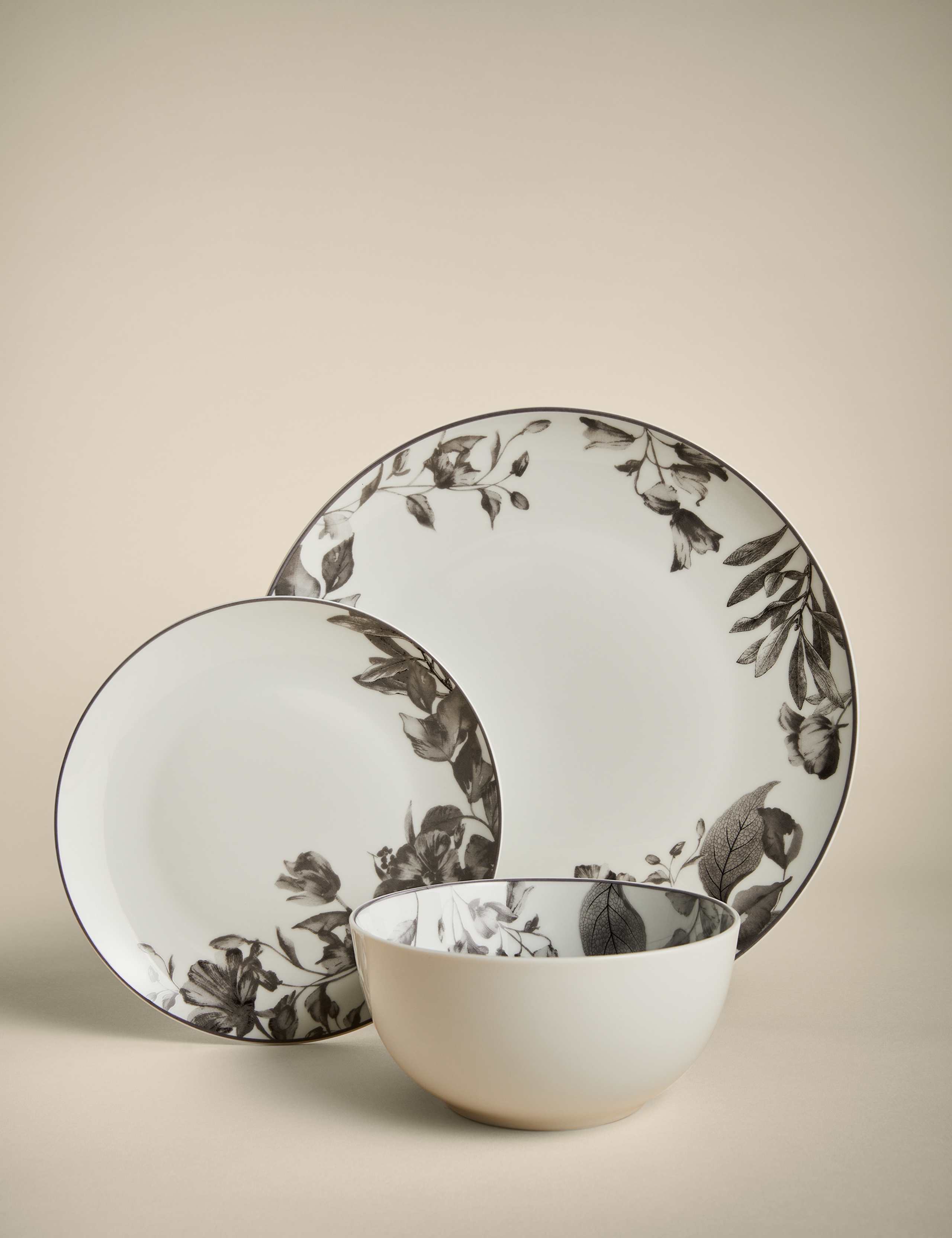 12 Piece Floral Dinner Set 2 of 7