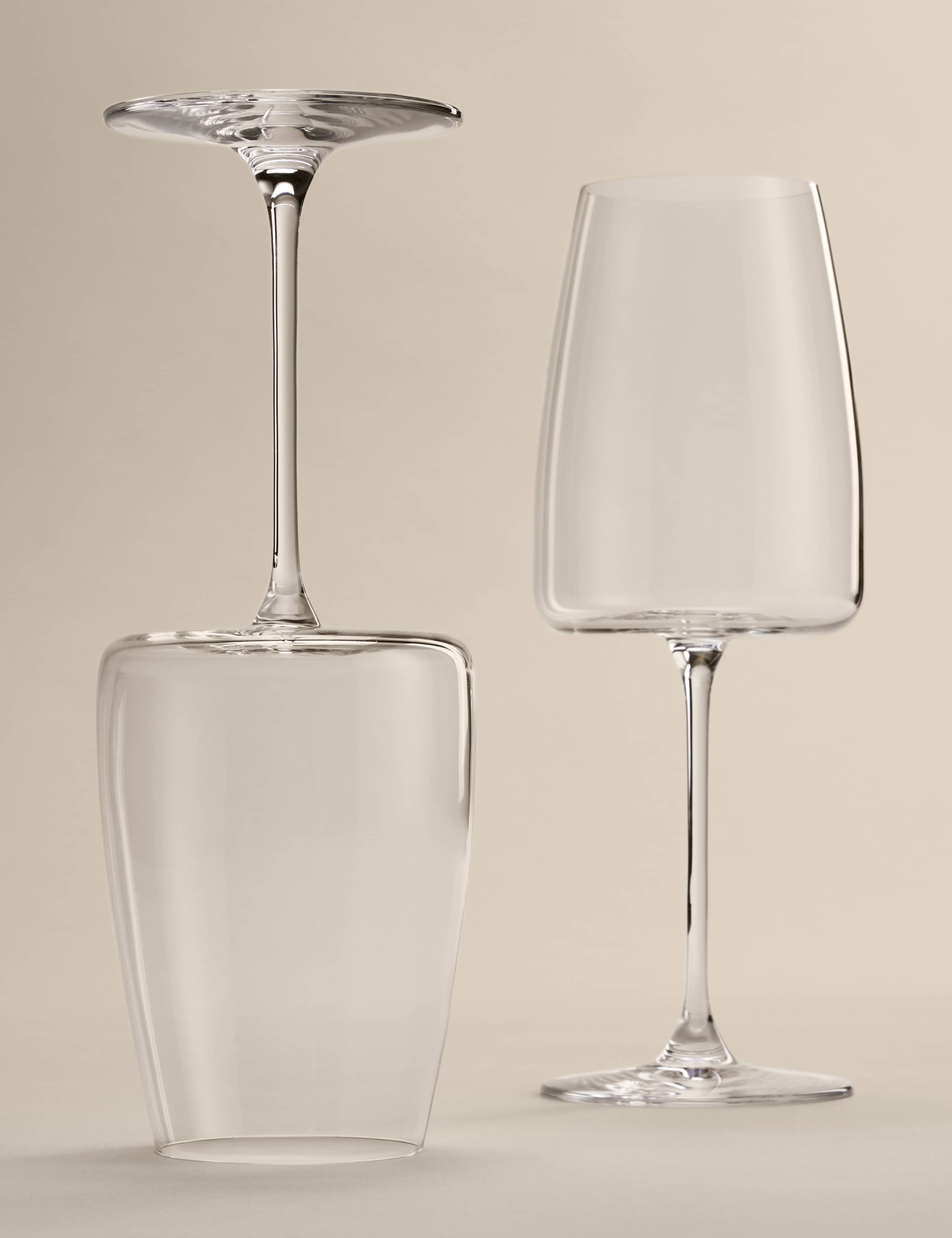 Set of 4 Crystal Red Wine Glasses 3 of 5