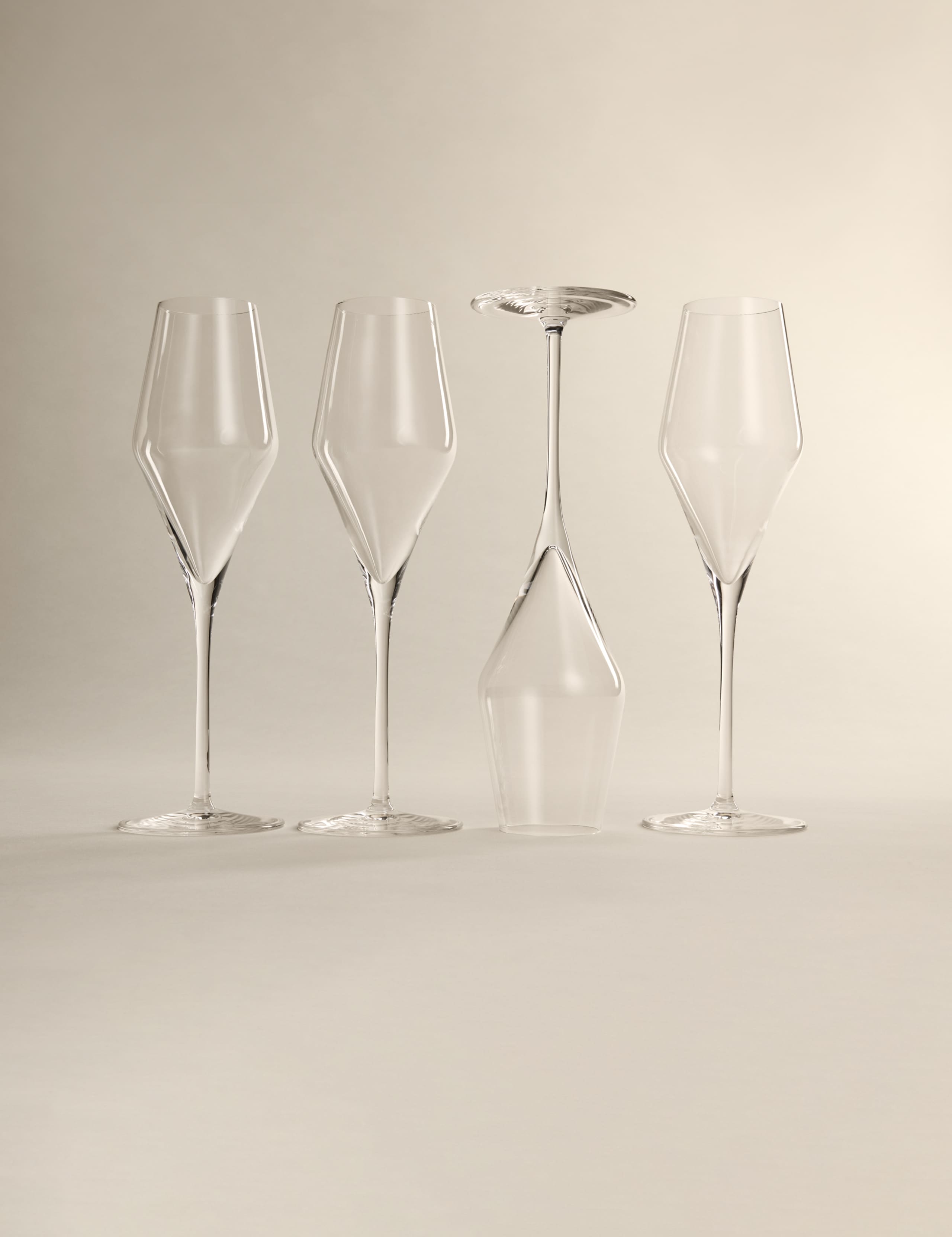Set of 4 Luna Crystal Flutes 3 of 5