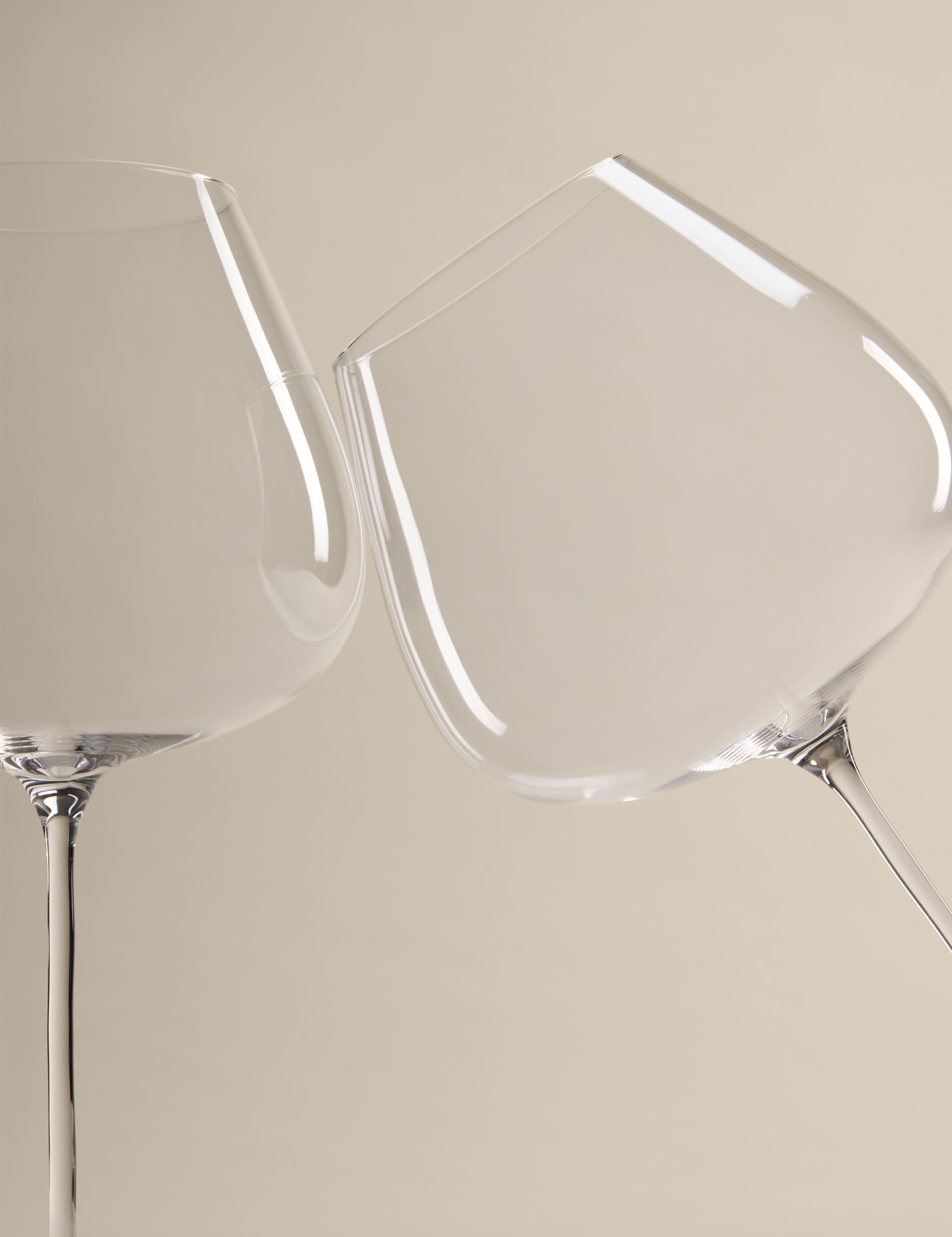 Set of 4 Ultra Light Crystal Large Red Wine Glasses 2 of 5