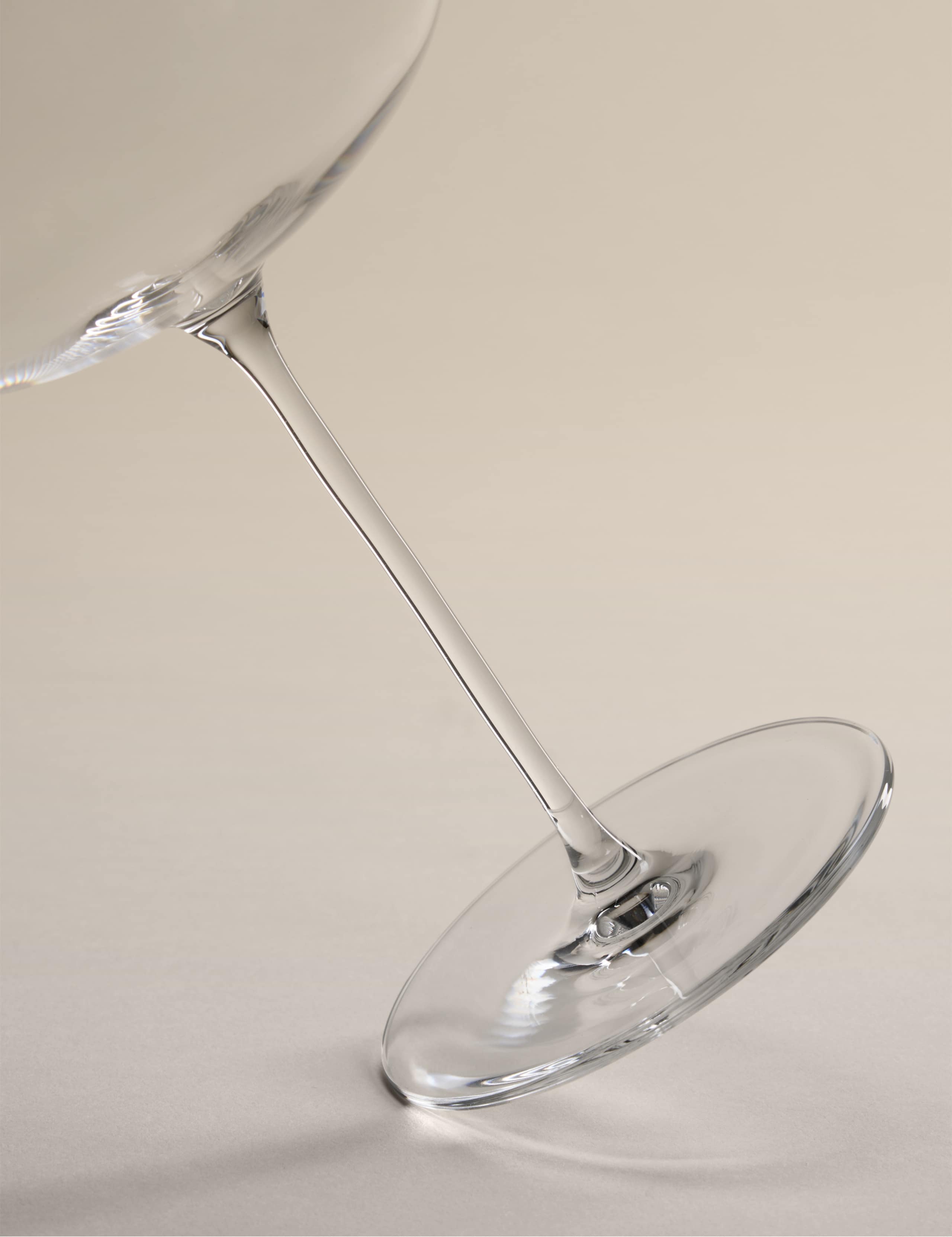 Set of 4 Ultra Light Crystal Large Red Wine Glasses 5 of 5
