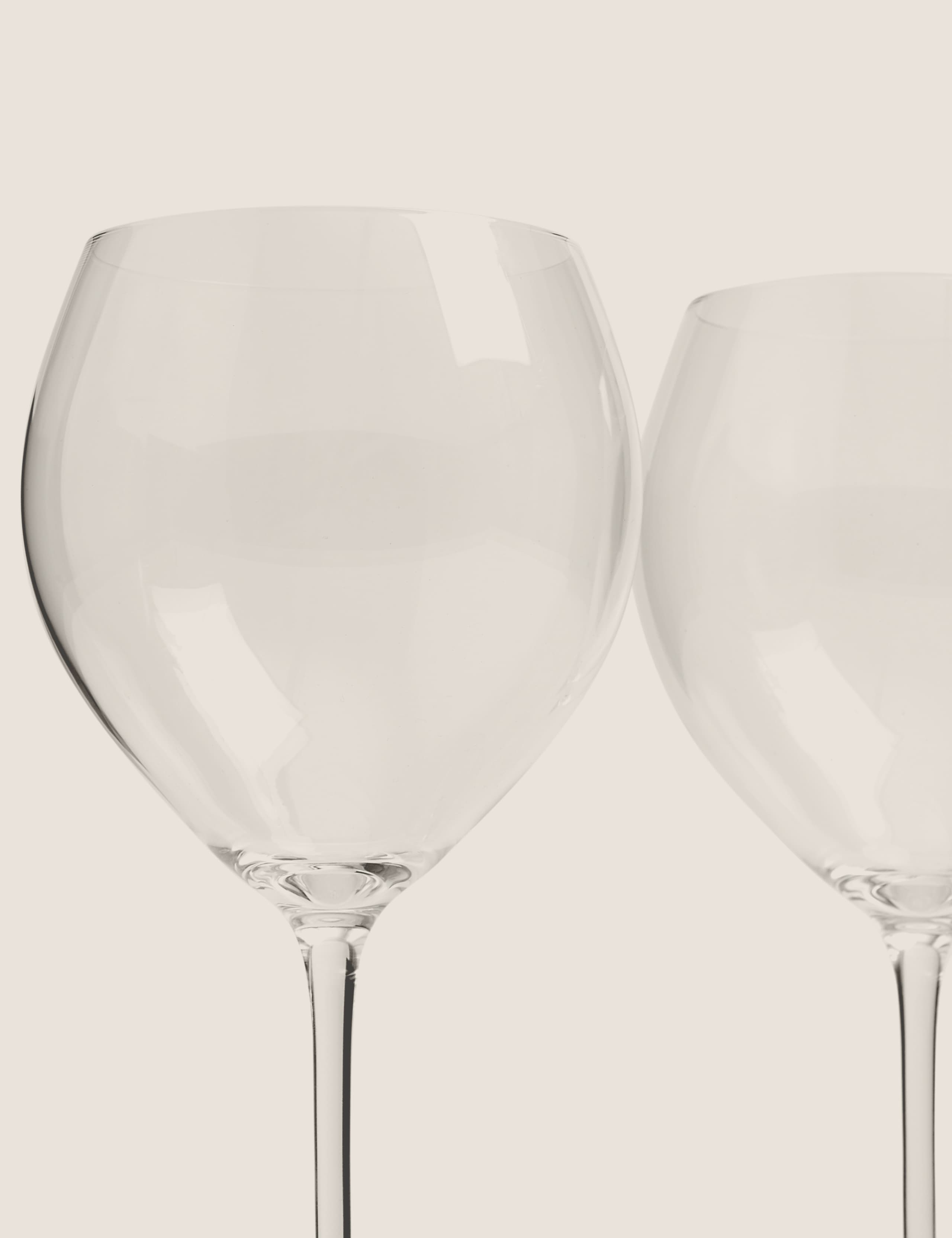Set of 4 Red Wine Glasses 4 of 5
