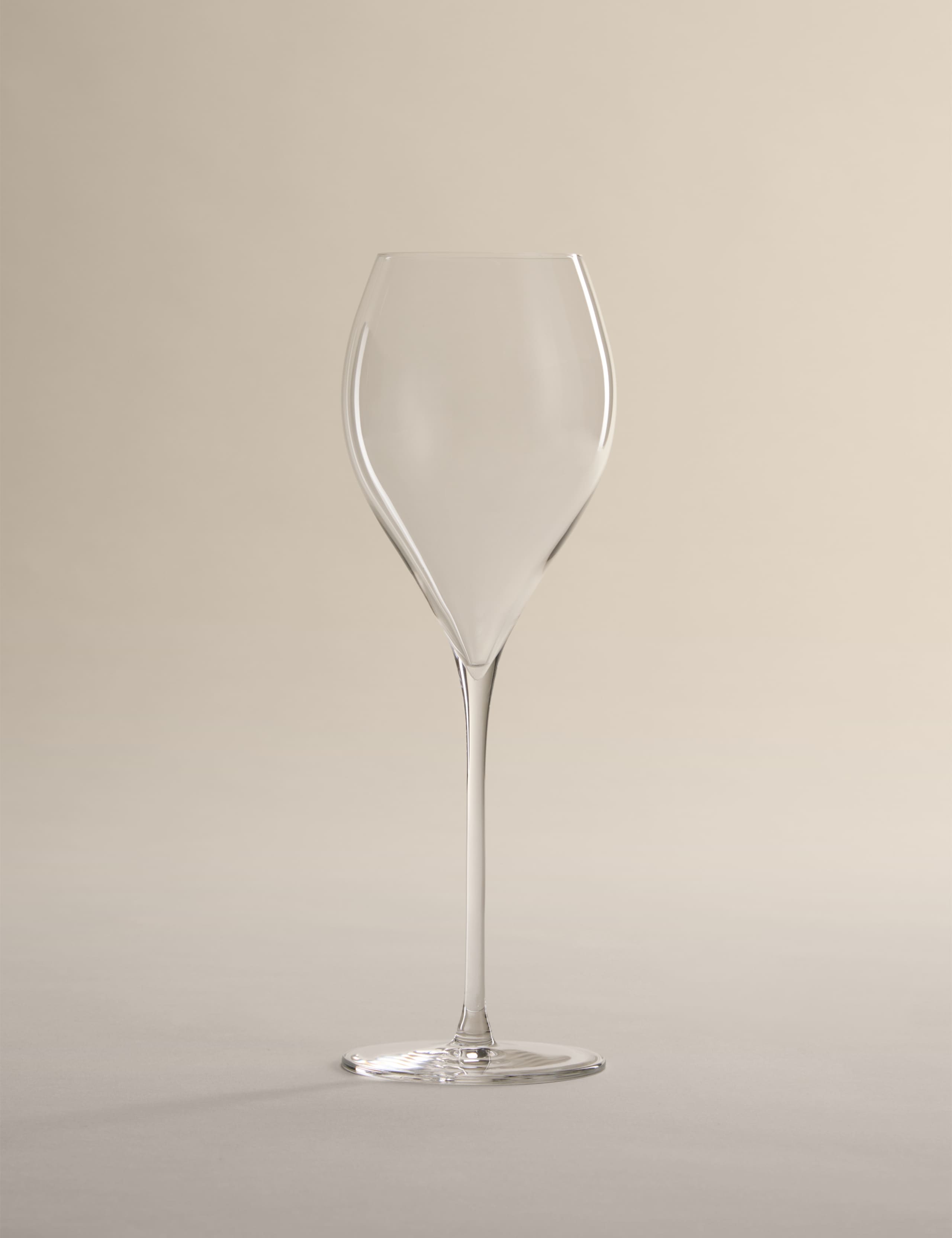 Set of 4 Sommelier Ultra Light Crystal Champagne Flutes 3 of 4