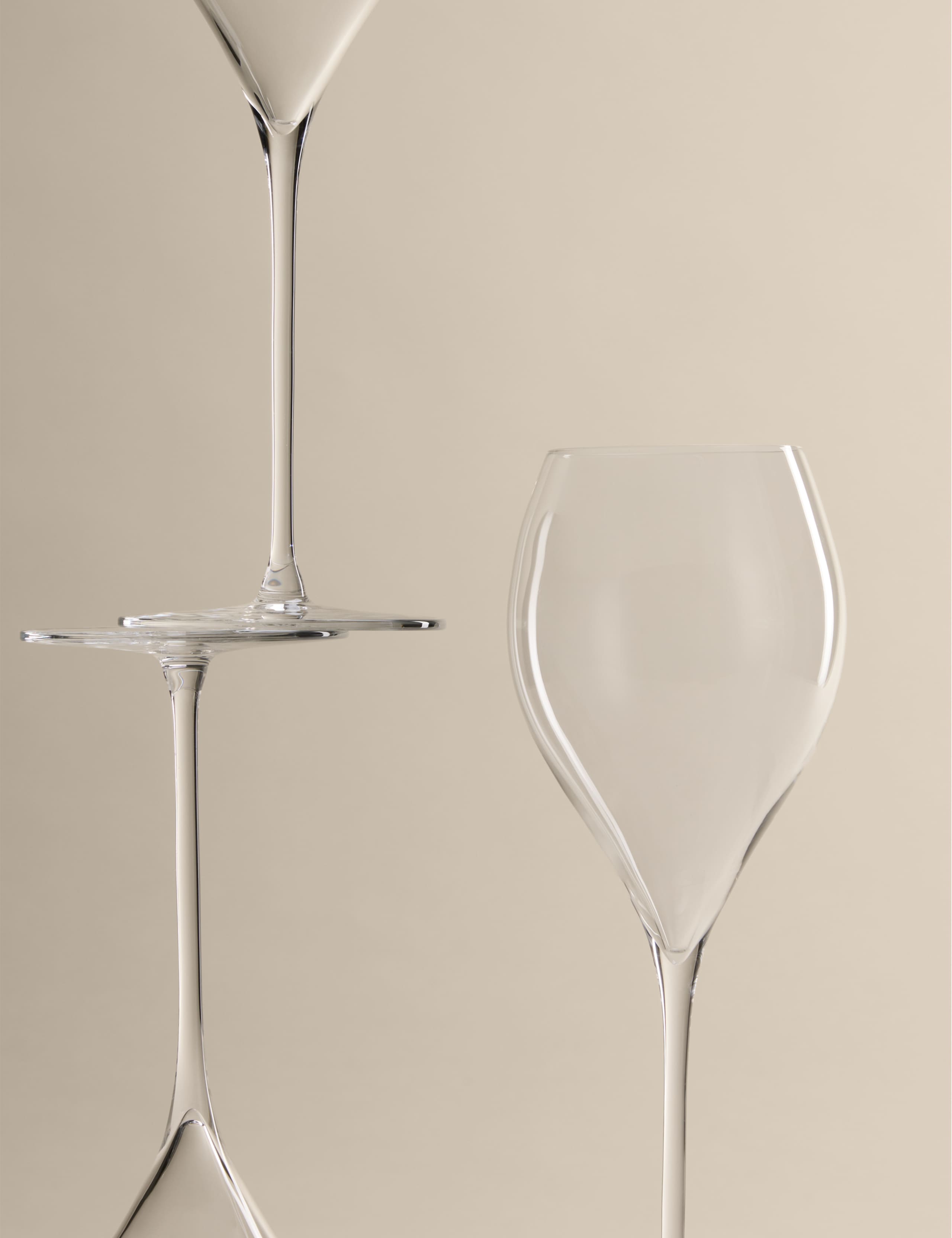 Set of 4 Sommelier Ultra Light Crystal Champagne Flutes 4 of 4