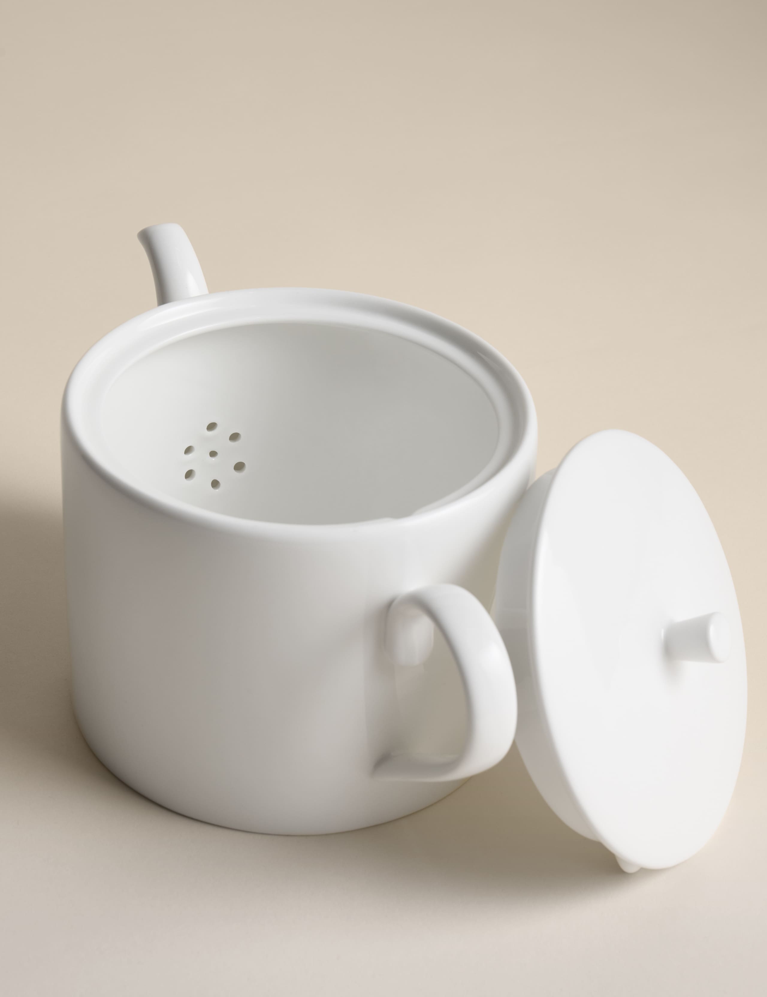 Clarendon Teapot 2 of 5