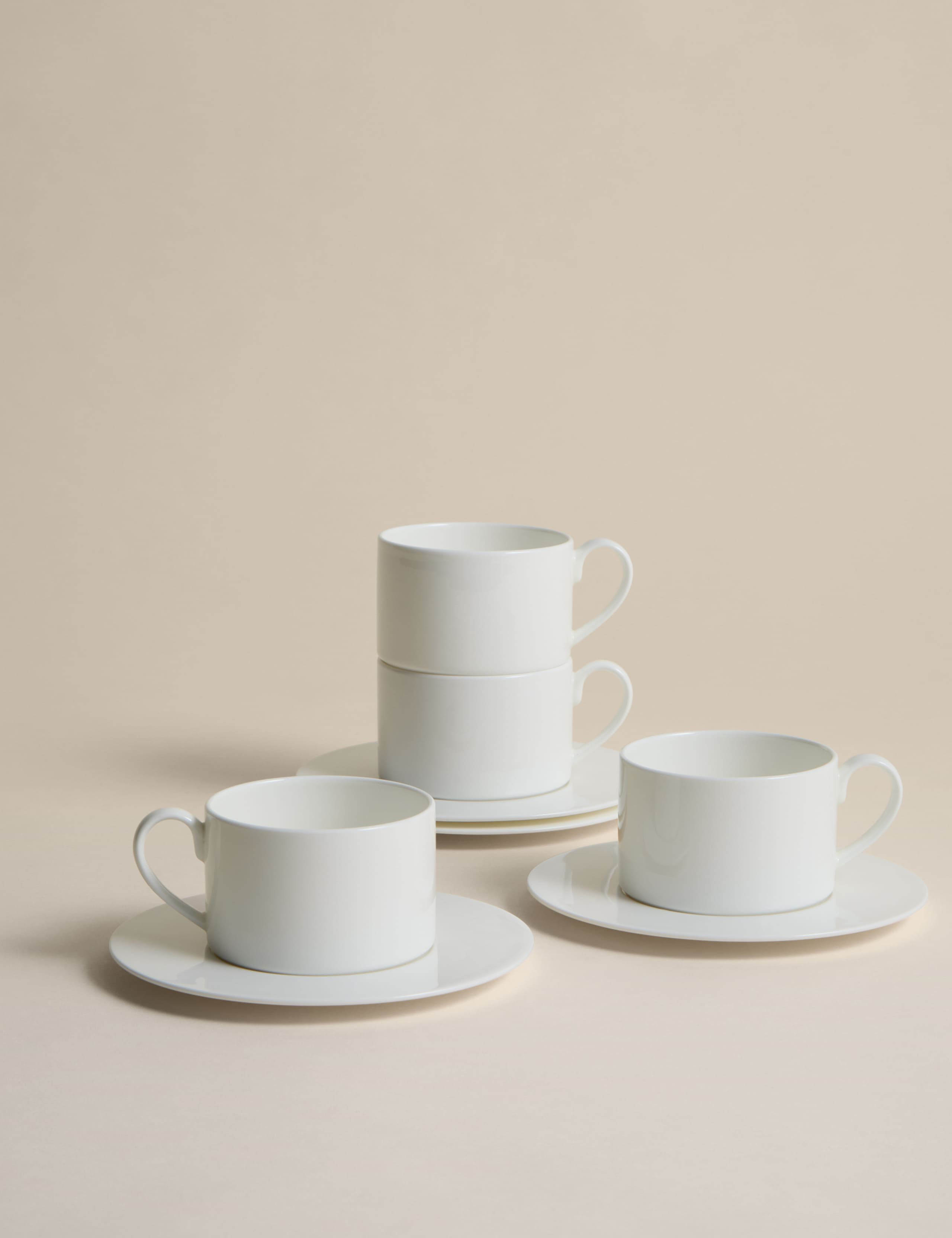 Set of 4 Clarendon Cups & Saucers 3 of 4