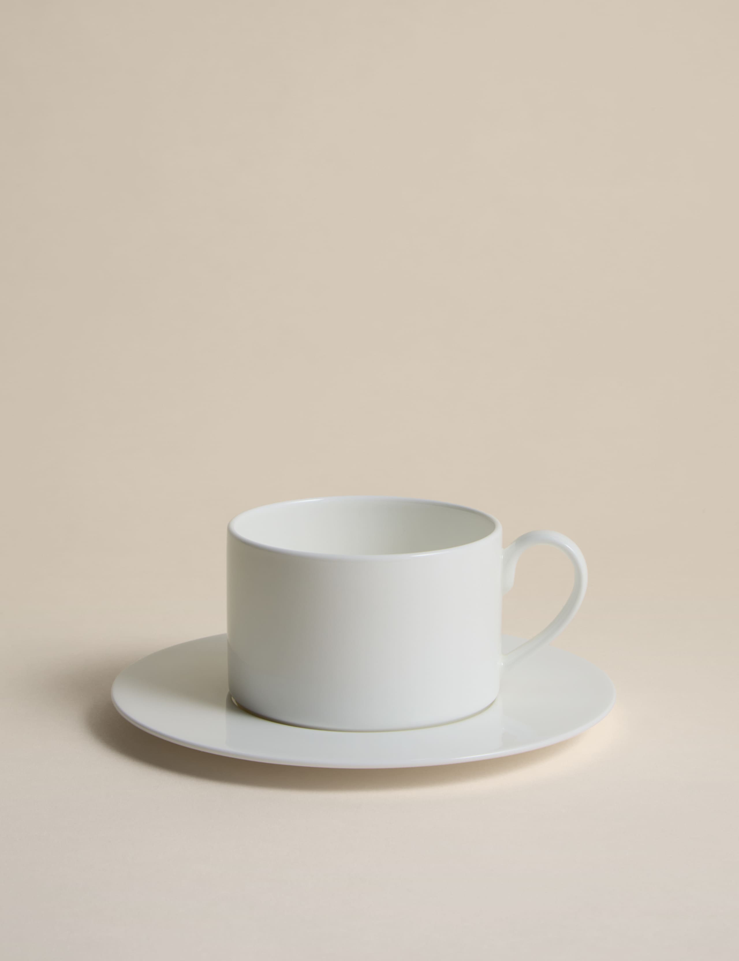 Set of 4 Clarendon Cups & Saucers 4 of 4