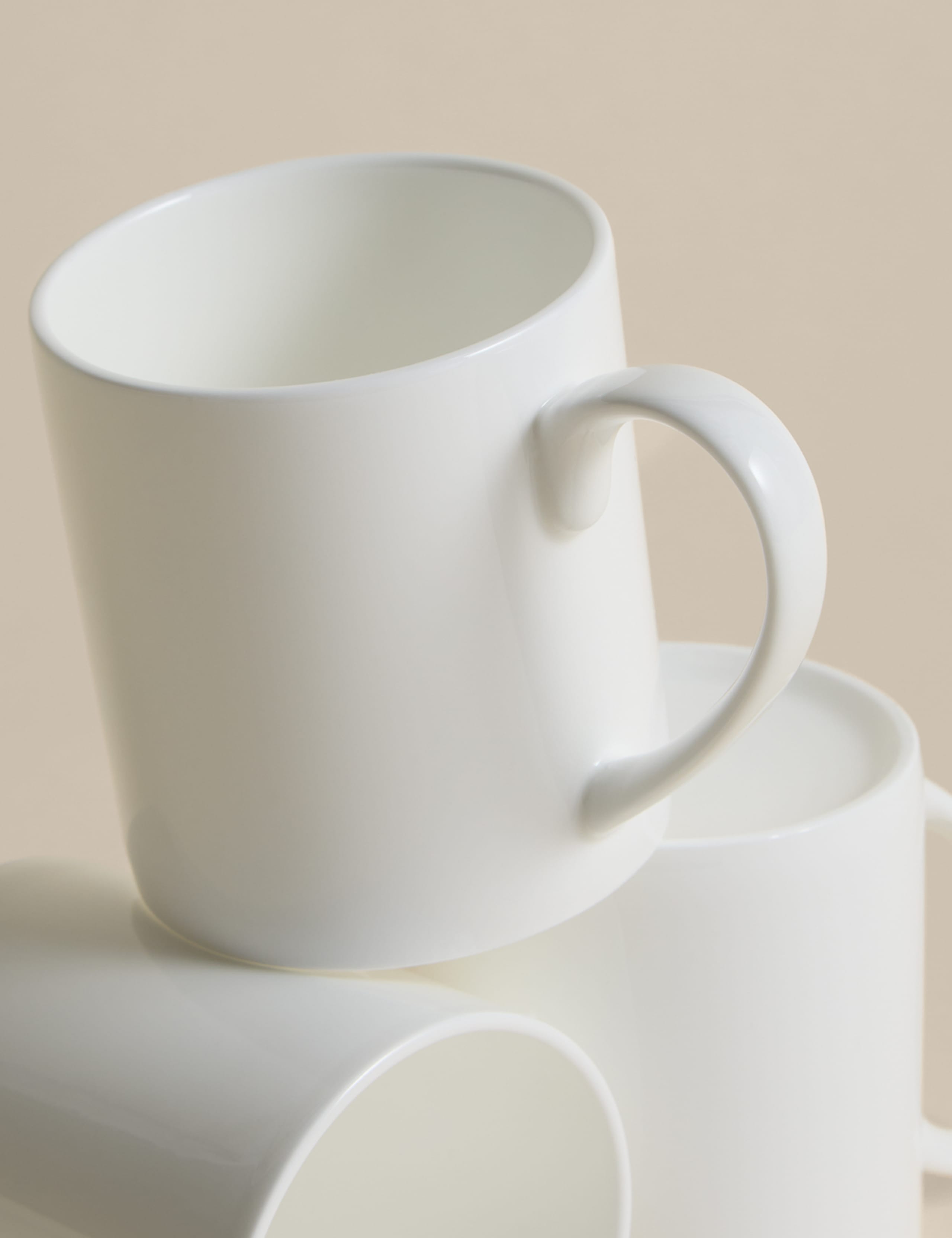 Set of 4 Clarendon Small Mugs 2 of 4