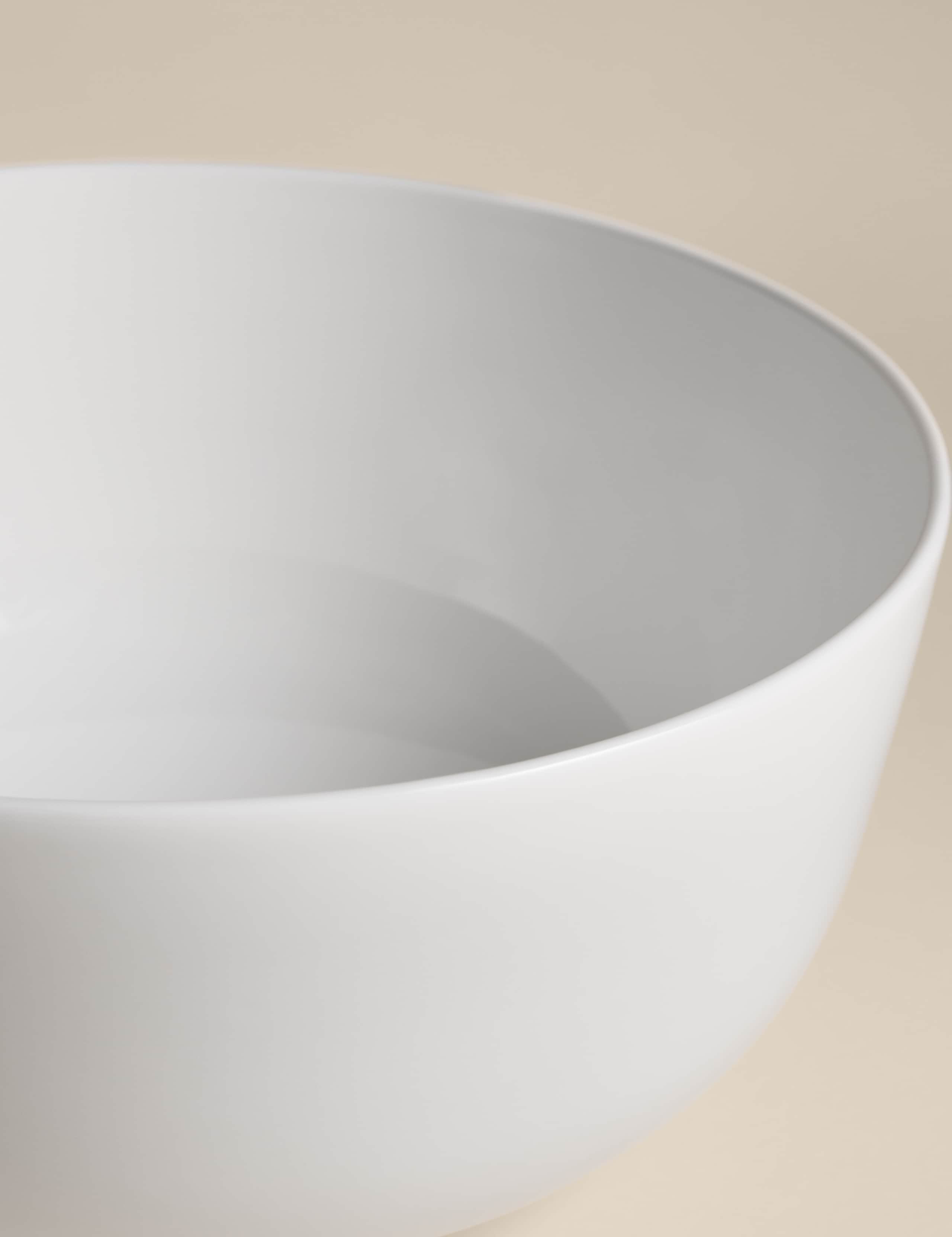 Clarendon Large Serving Bowl 2 of 4