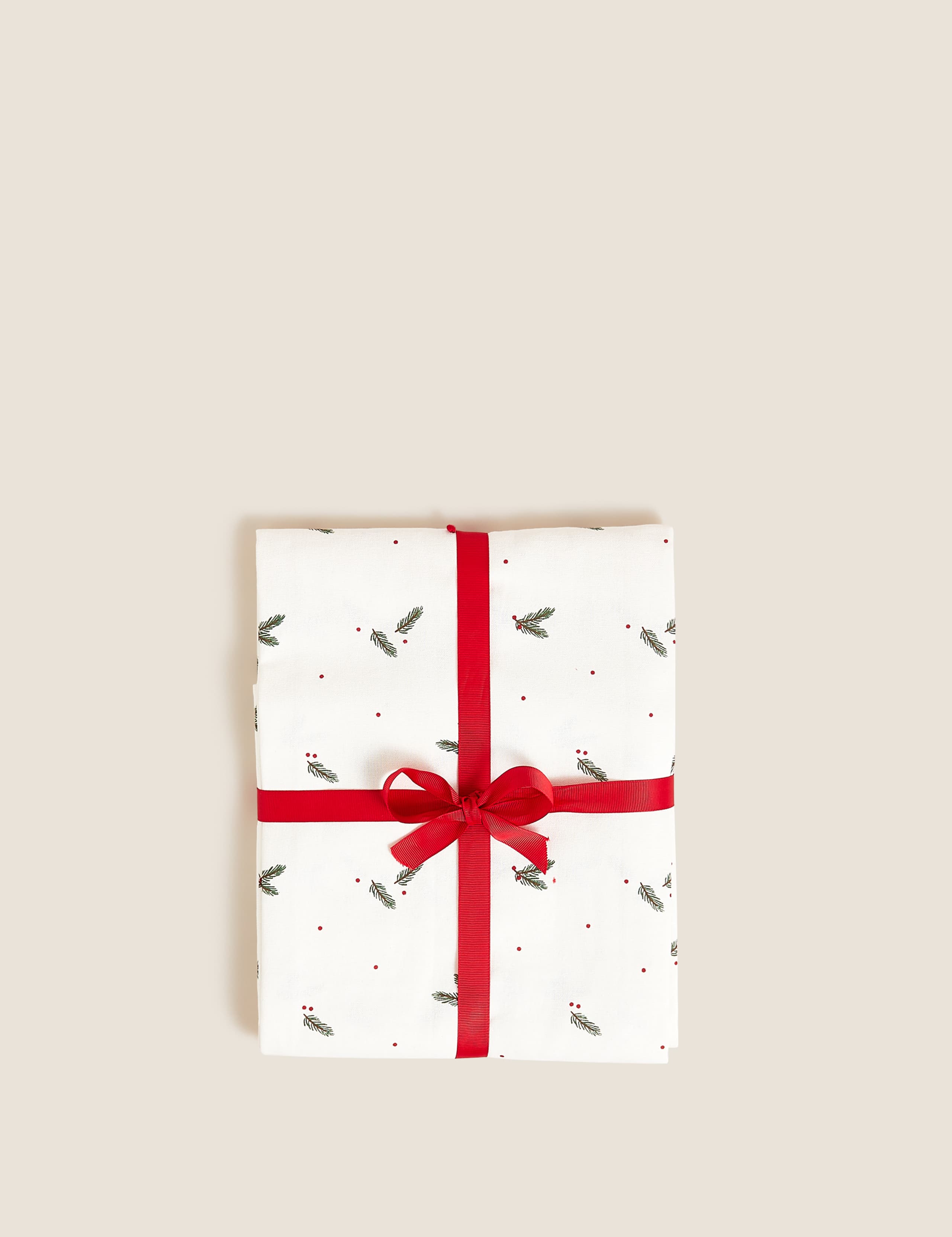 Pure Cotton Christmas Holly Tablecloth 2 of 4