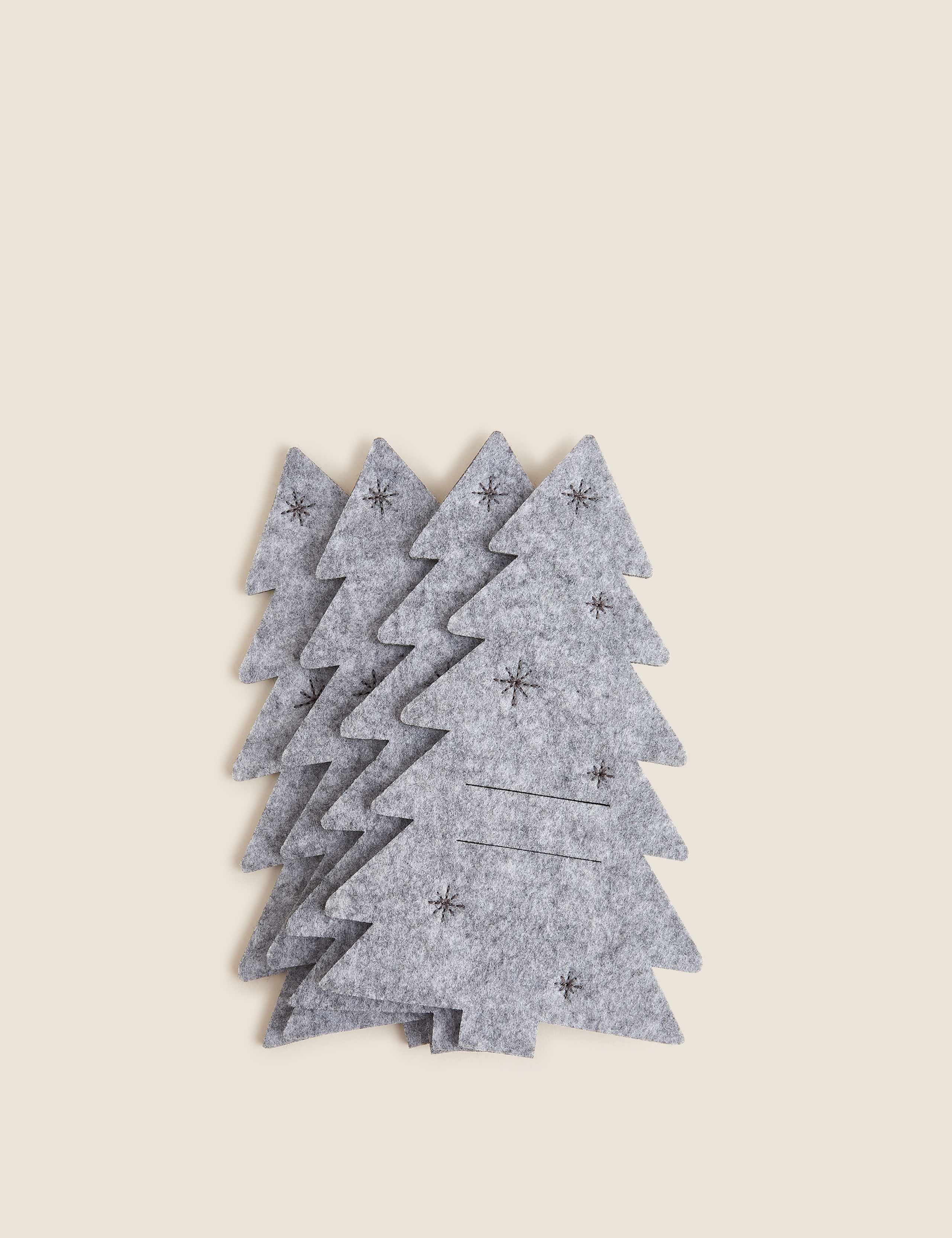 Set of 4 Christmas Felt Cutlery Holders 1 of 4
