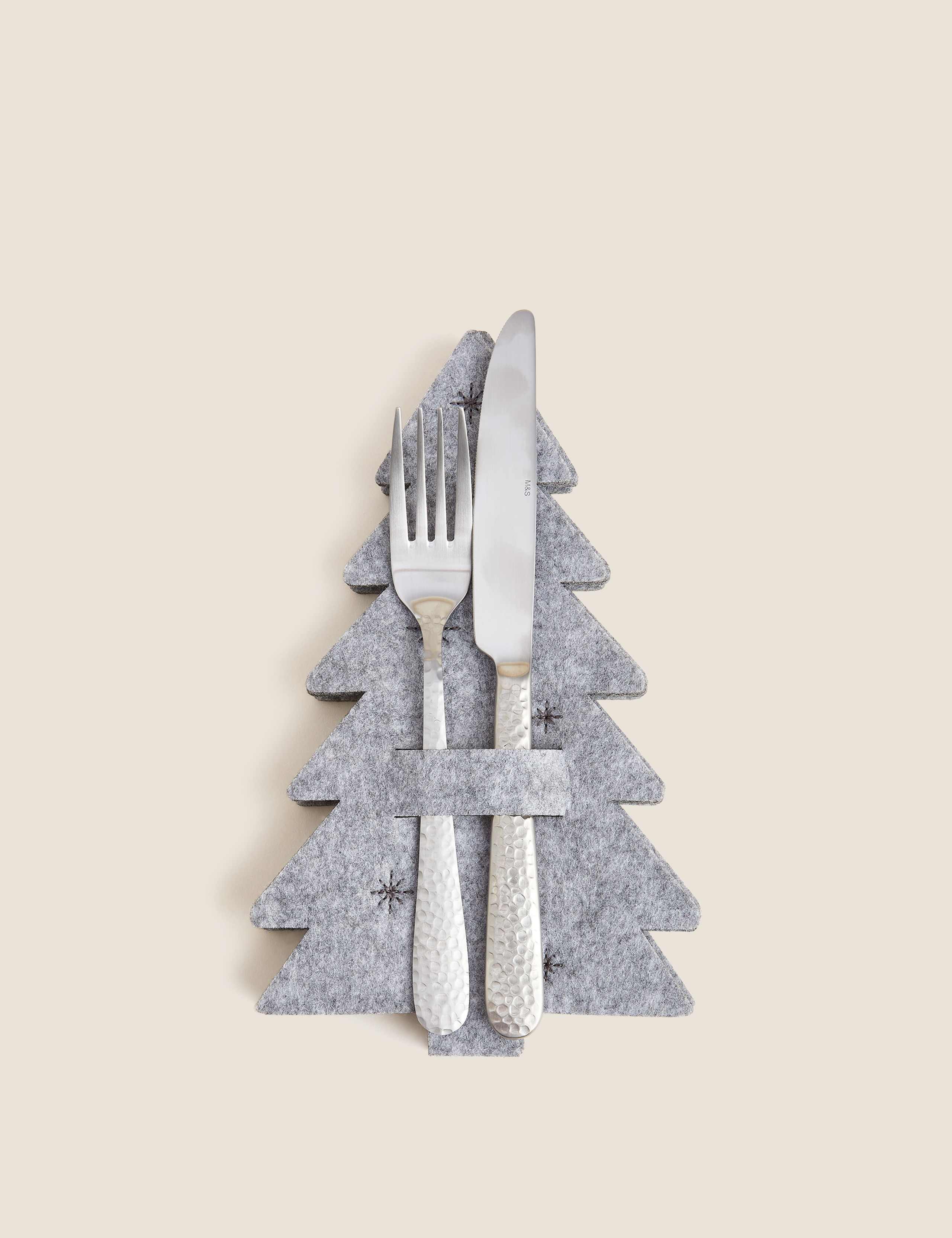 Set of 4 Christmas Felt Cutlery Holders 3 of 4