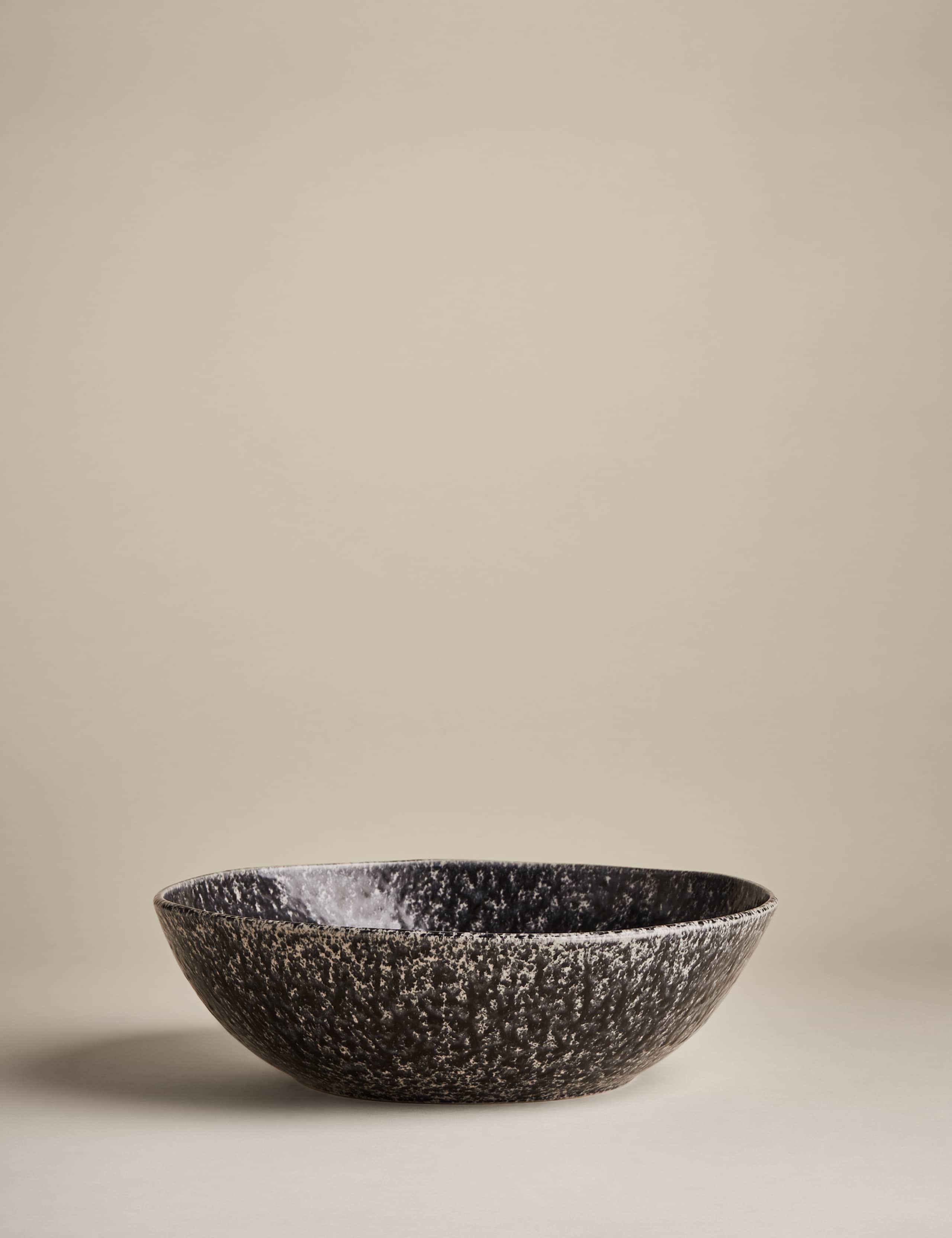 Extra Large Reactive Serving Bowl 2 of 4