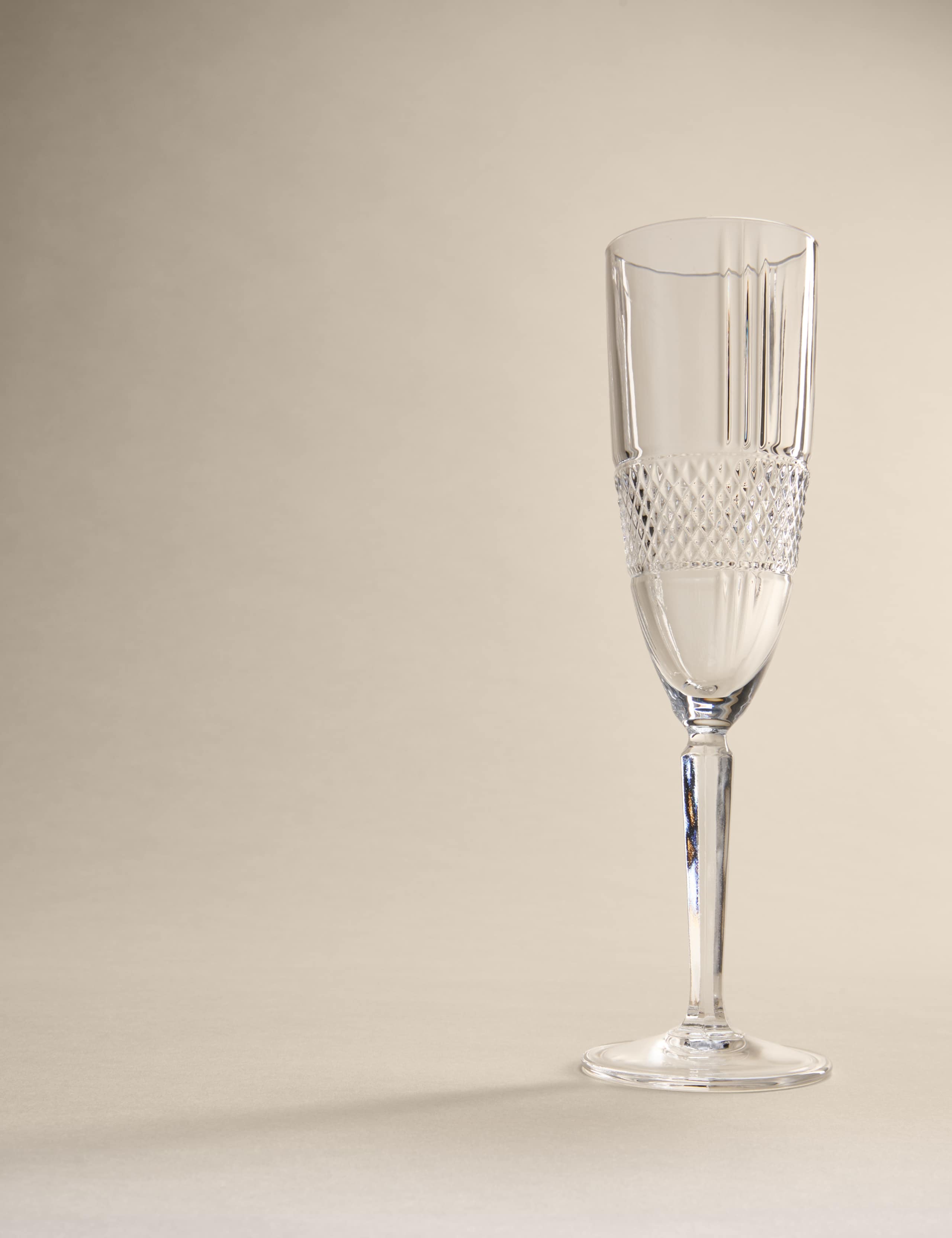 Set of 4 Adeline Champagne Flutes 3 of 6