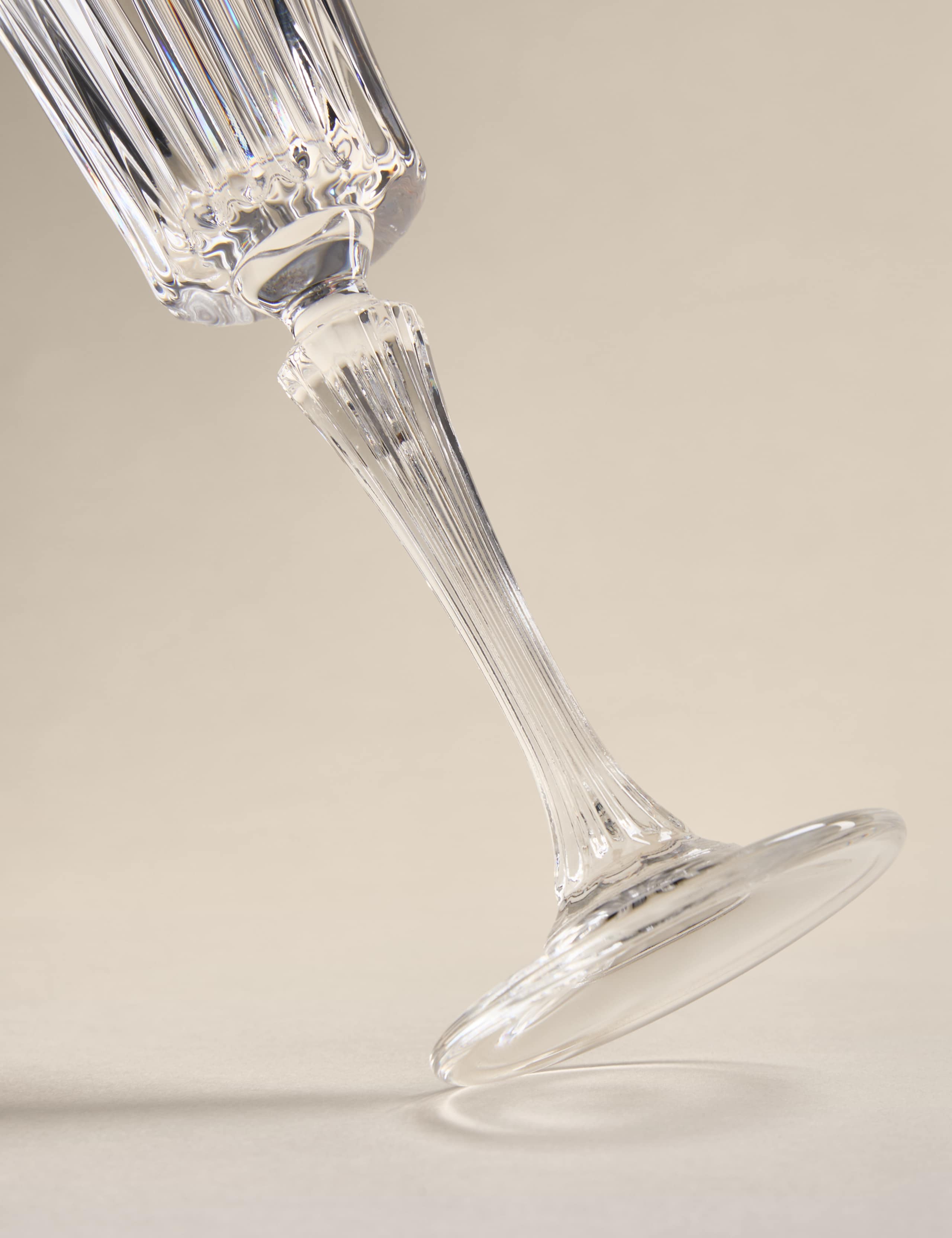 Set of 4 Timeless Champagne Flutes 4 of 6