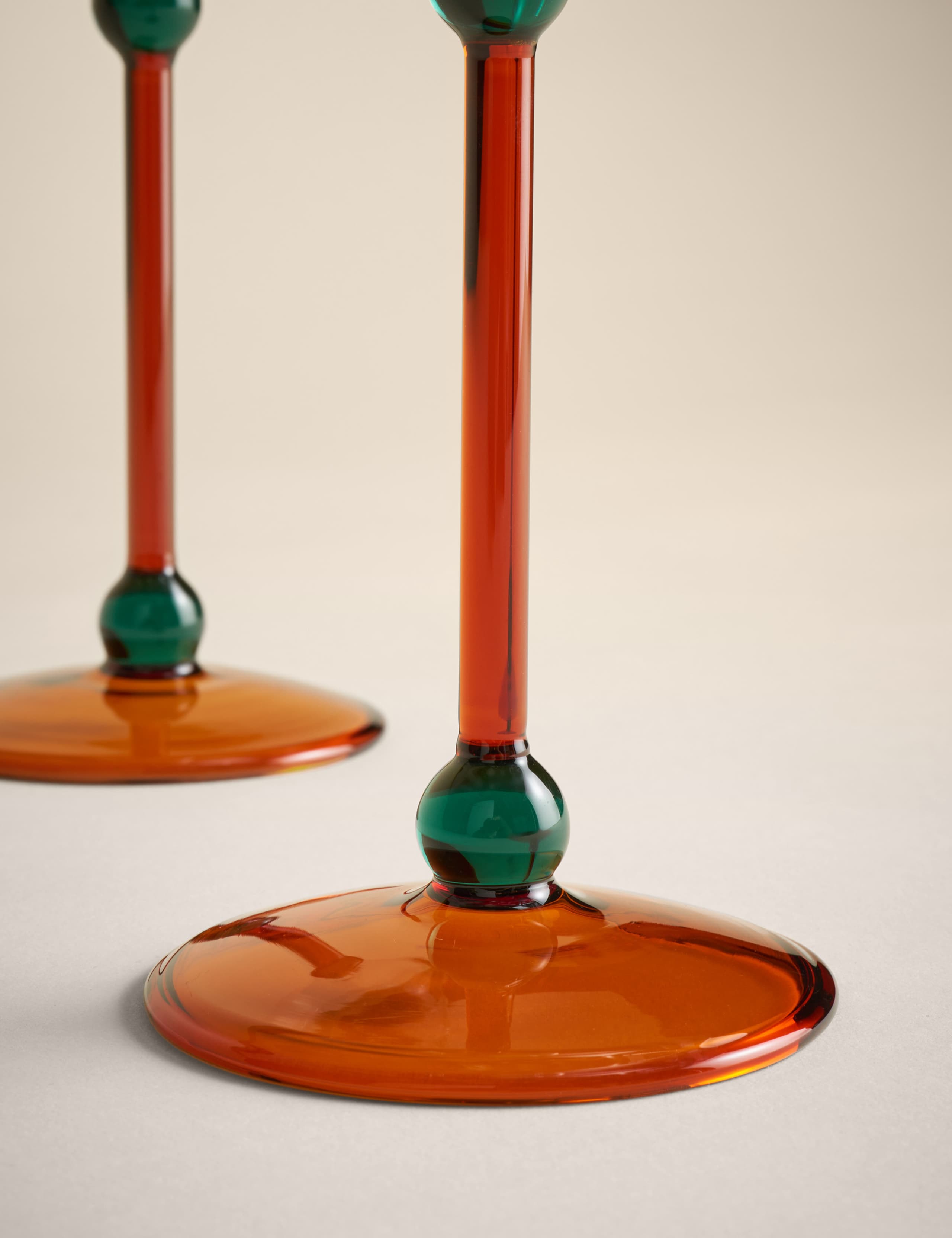 Set of 2 Bobble Contrast Wine Glasses 3 of 7