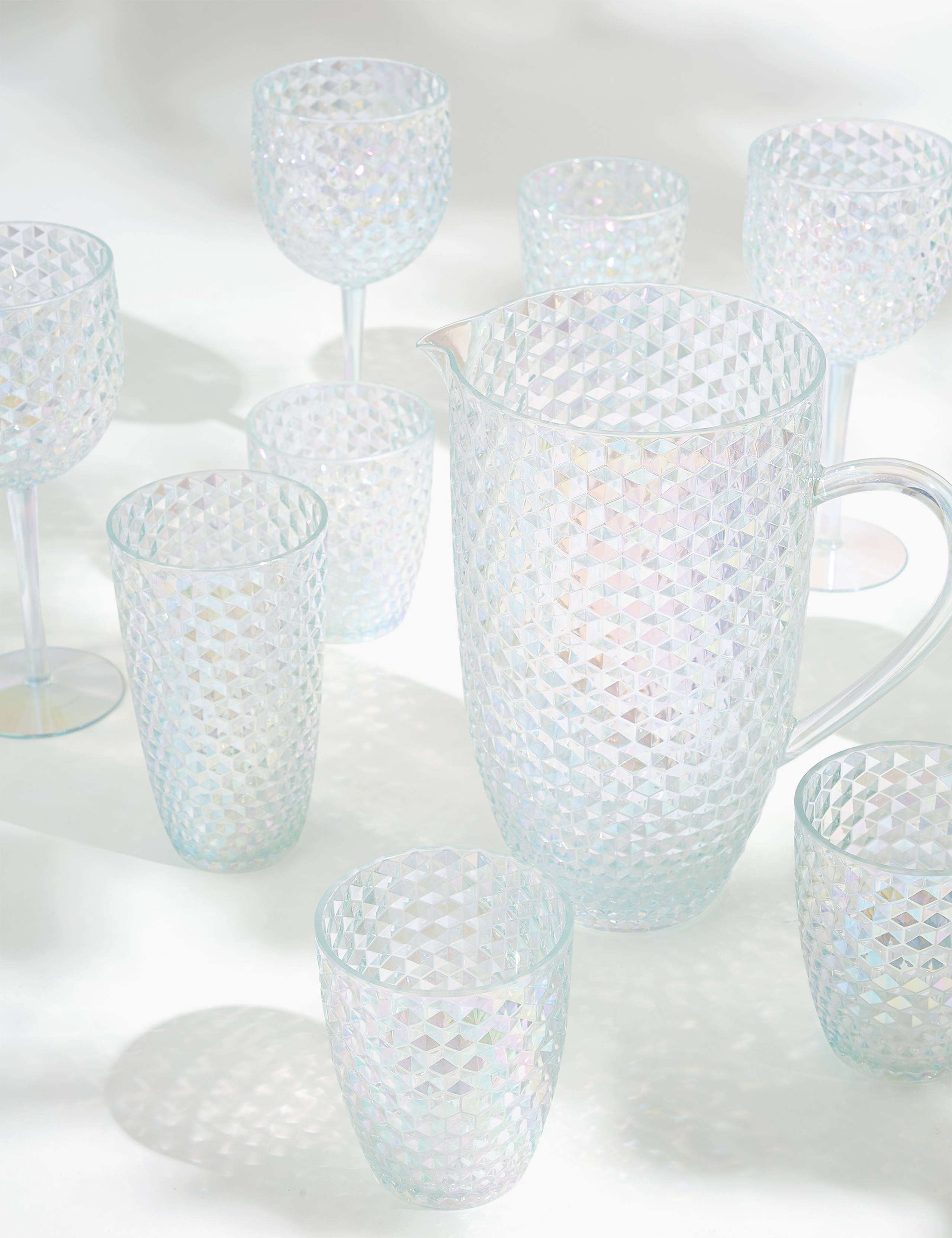 Set of 4 Lustre Picnic Wine Glasses 4 of 4