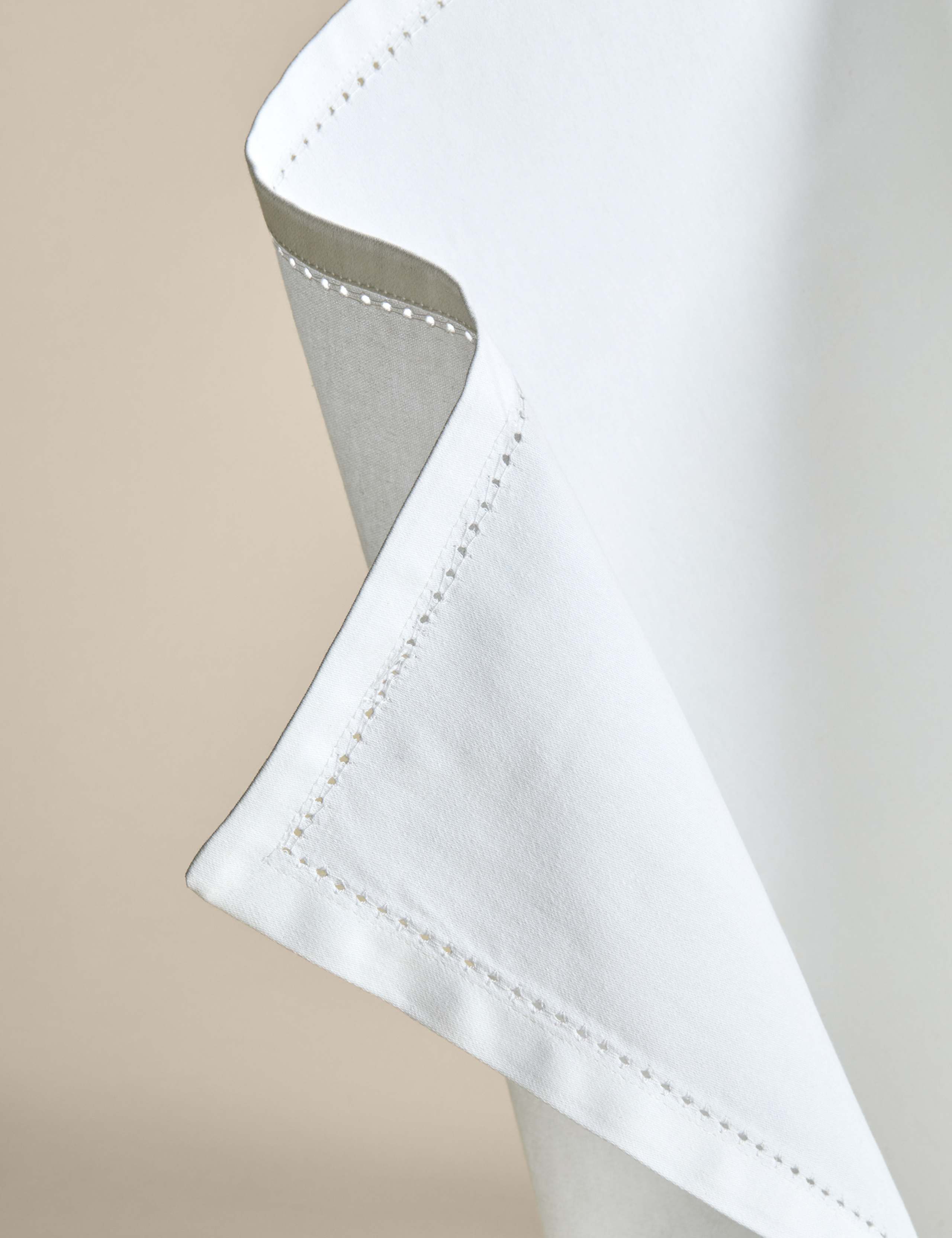 Set of 4 Cotton Sateen Napkins 3 of 3