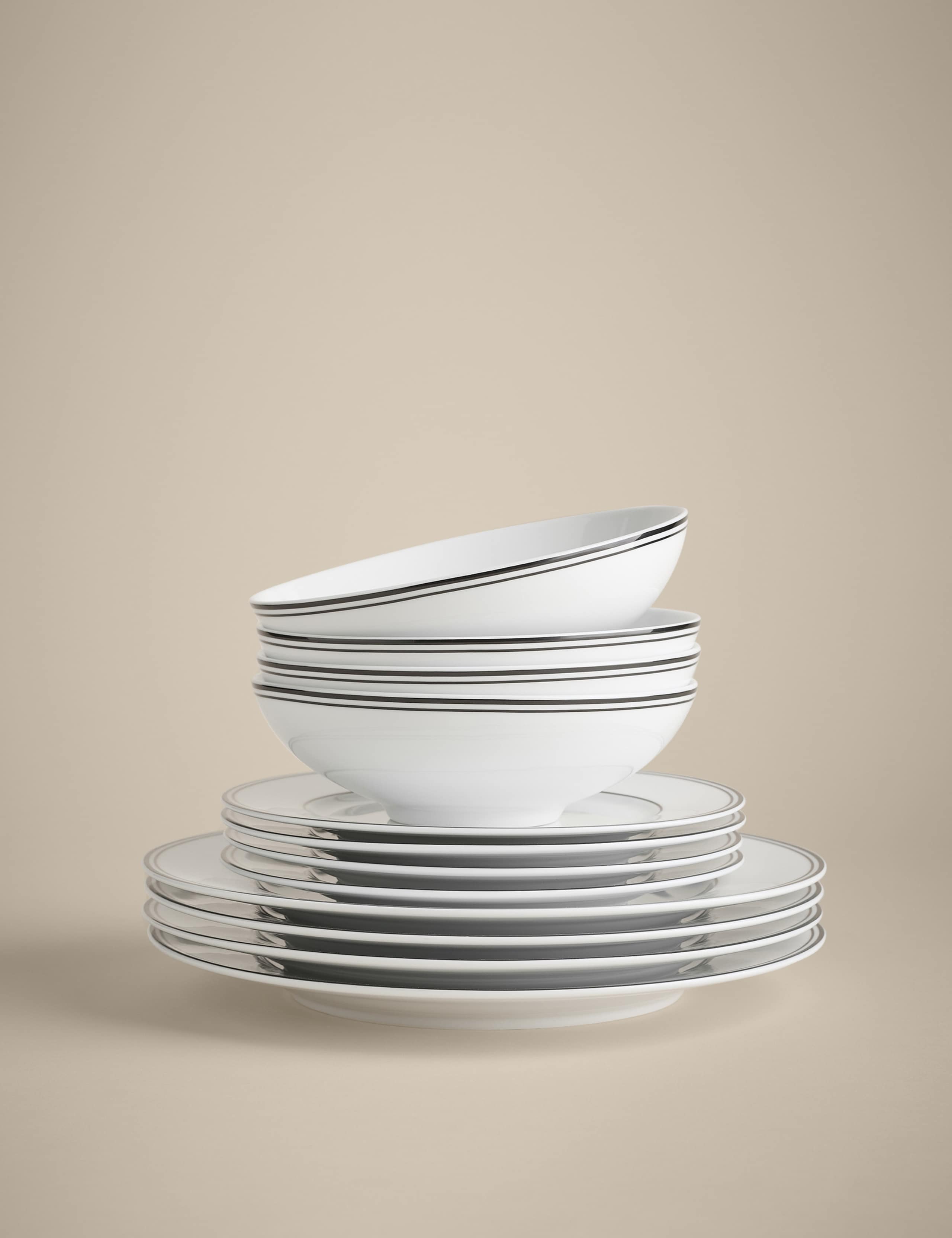 12 Piece Maxim Rim Dinner Set 2 of 6
